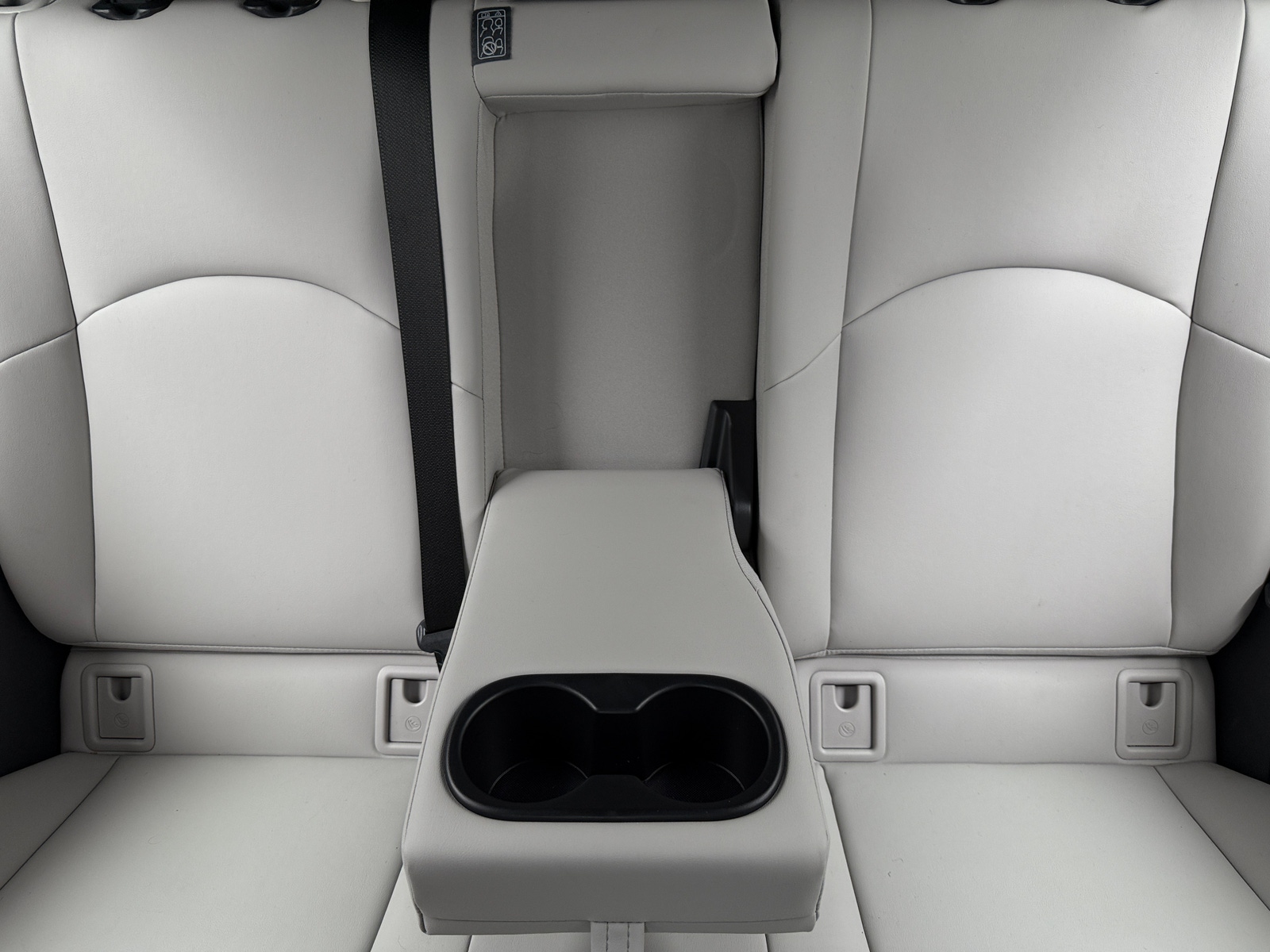 Thumbnail: 2023 Lexus UX - 5