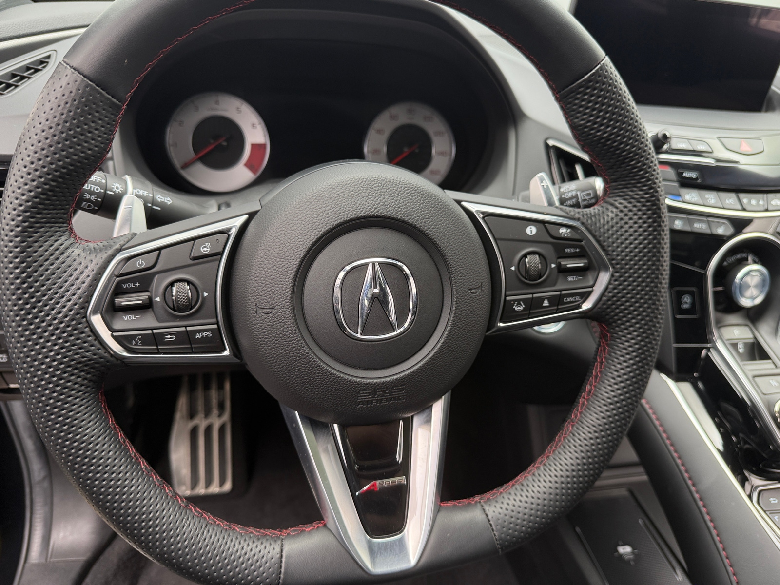 Thumbnail: 2024 Acura RDX - 4