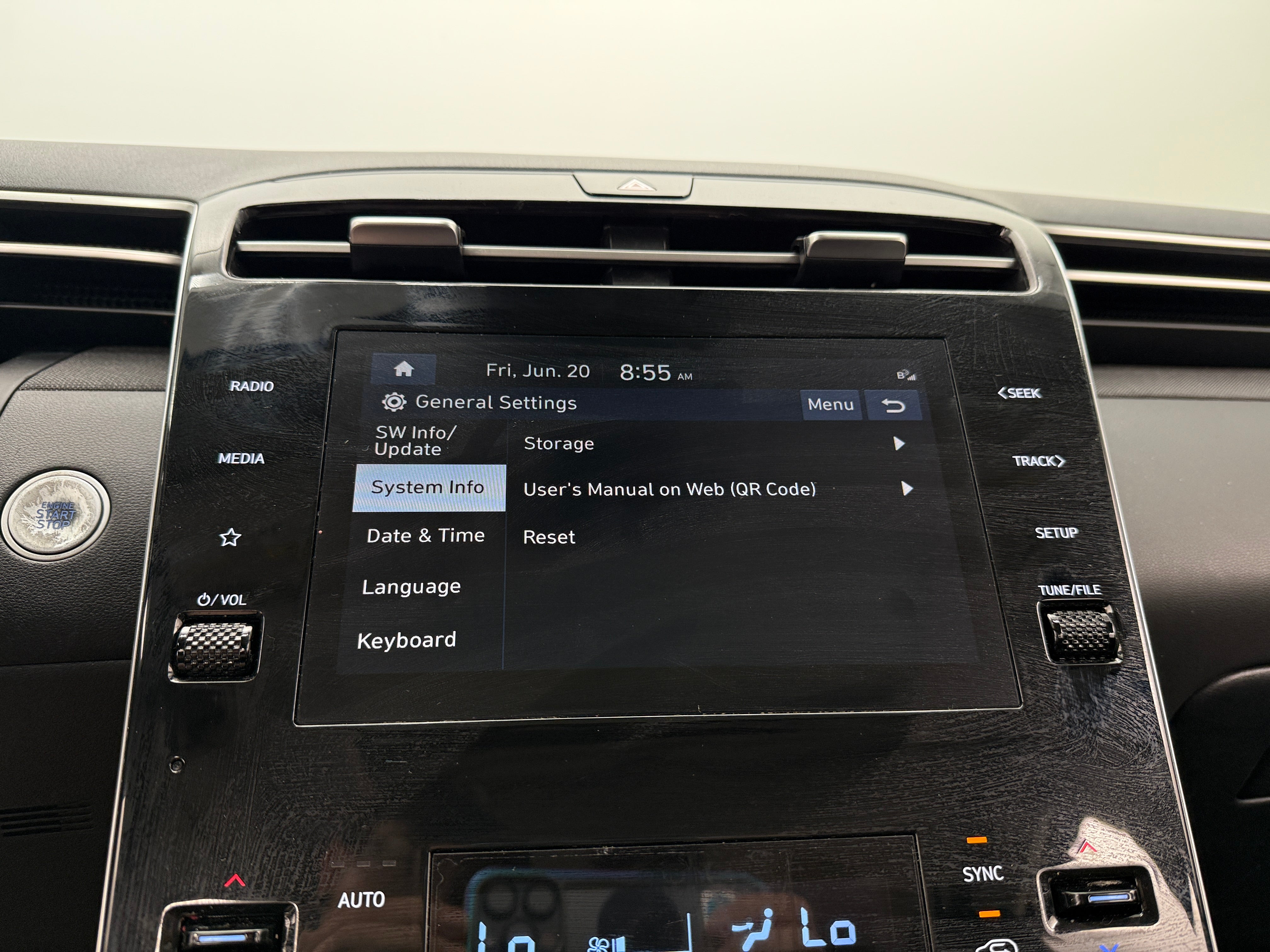 Thumbnail: 2022 Hyundai Tucson - 4