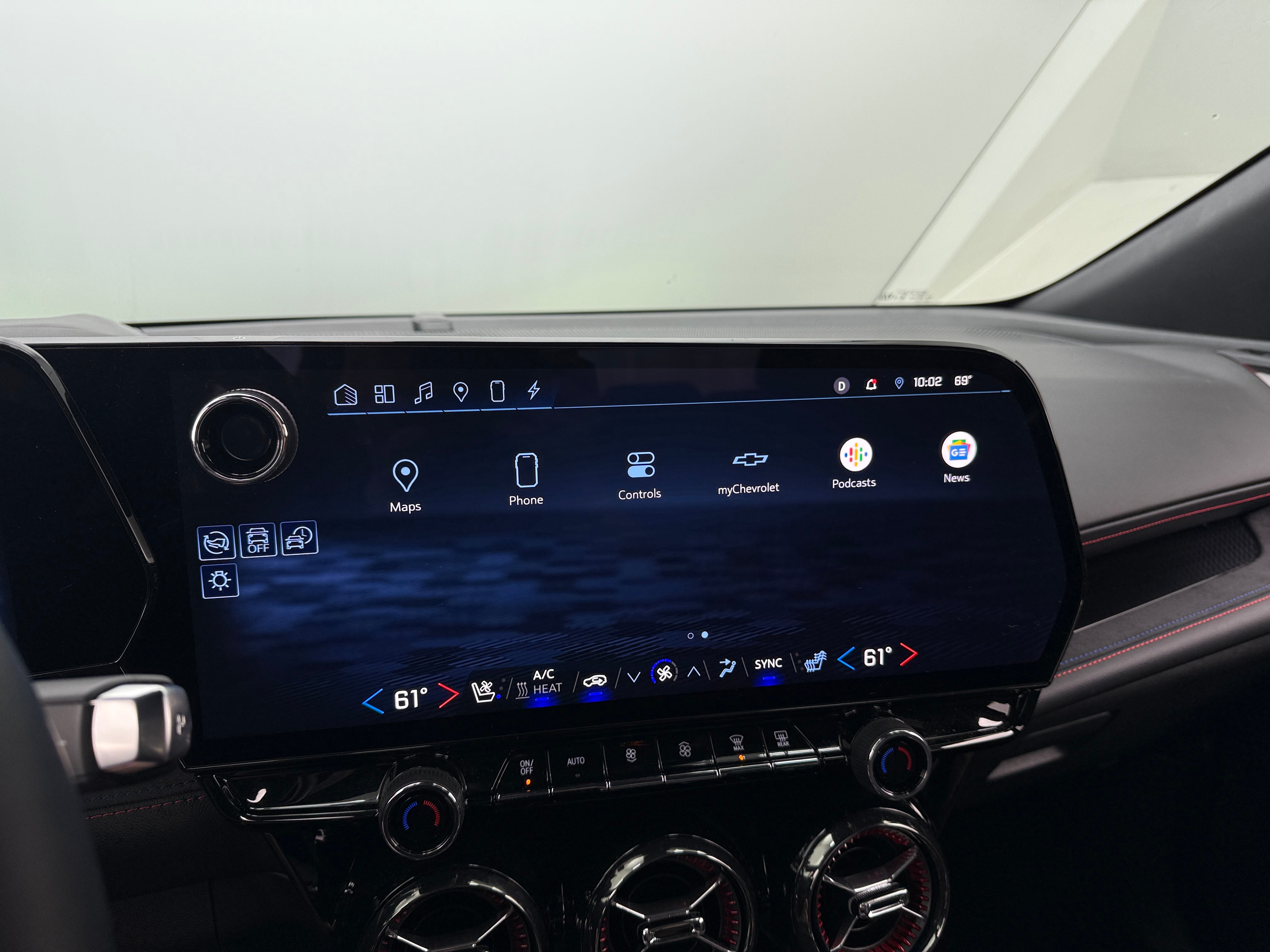 Thumbnail: 2024 Chevrolet Blazer EV - 3