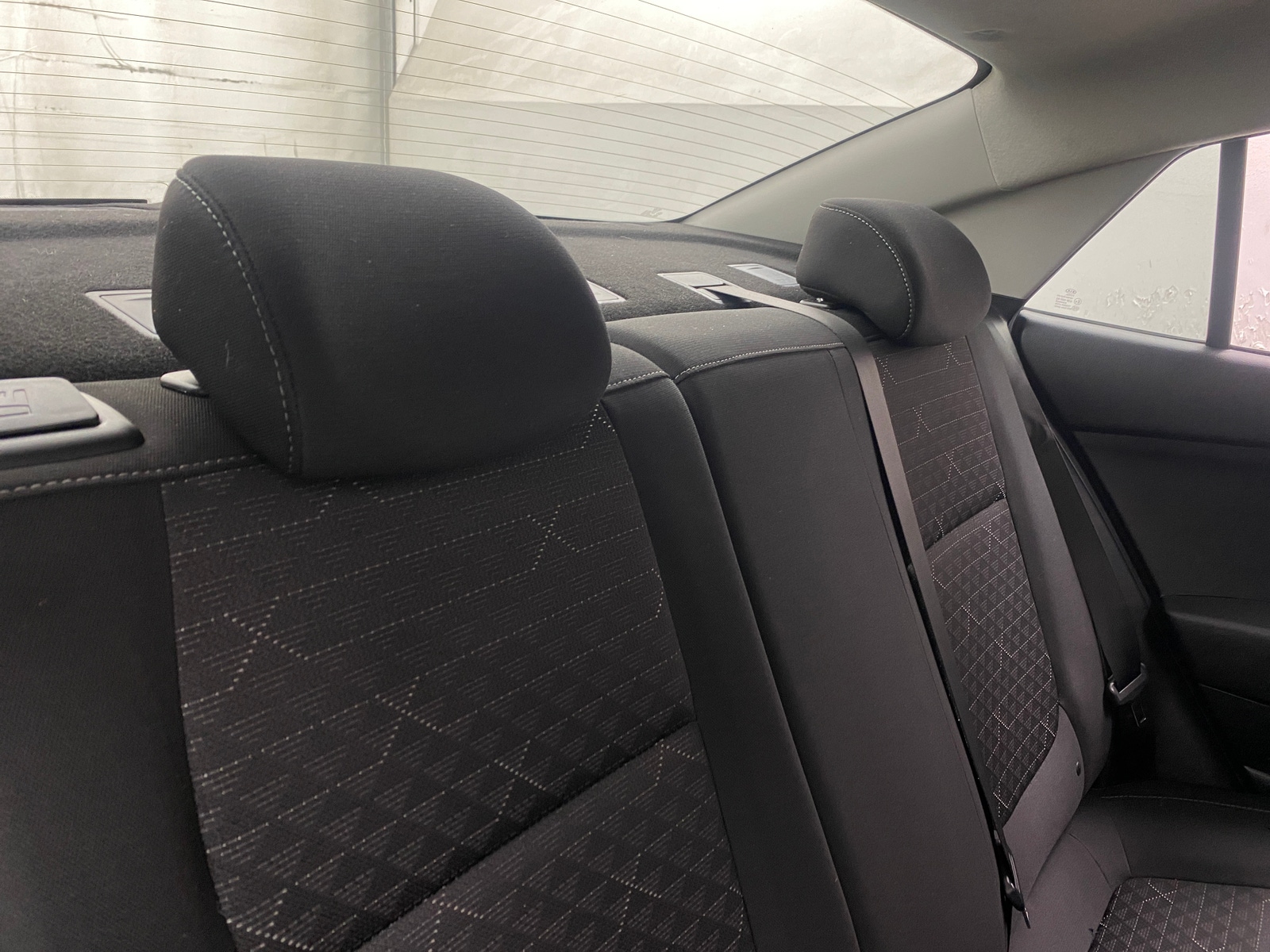 Thumbnail: 2019 Kia Rio - 6