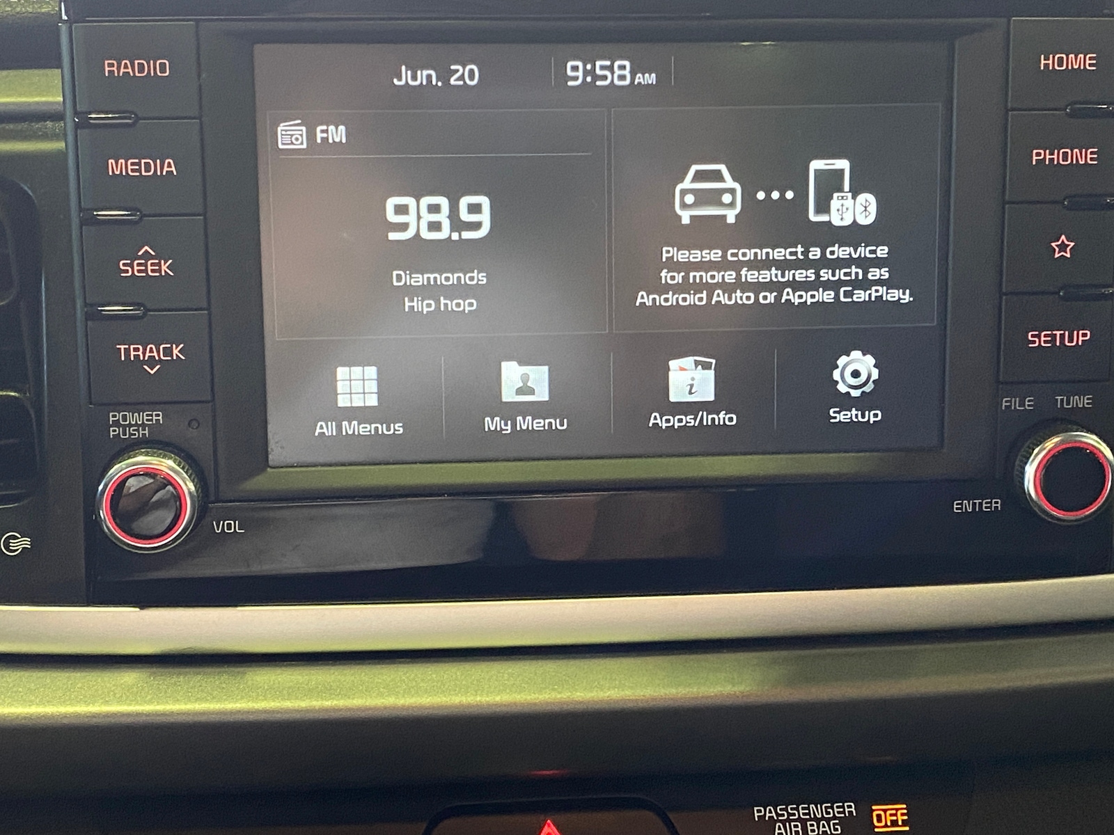 Thumbnail: 2019 Kia Rio - 4