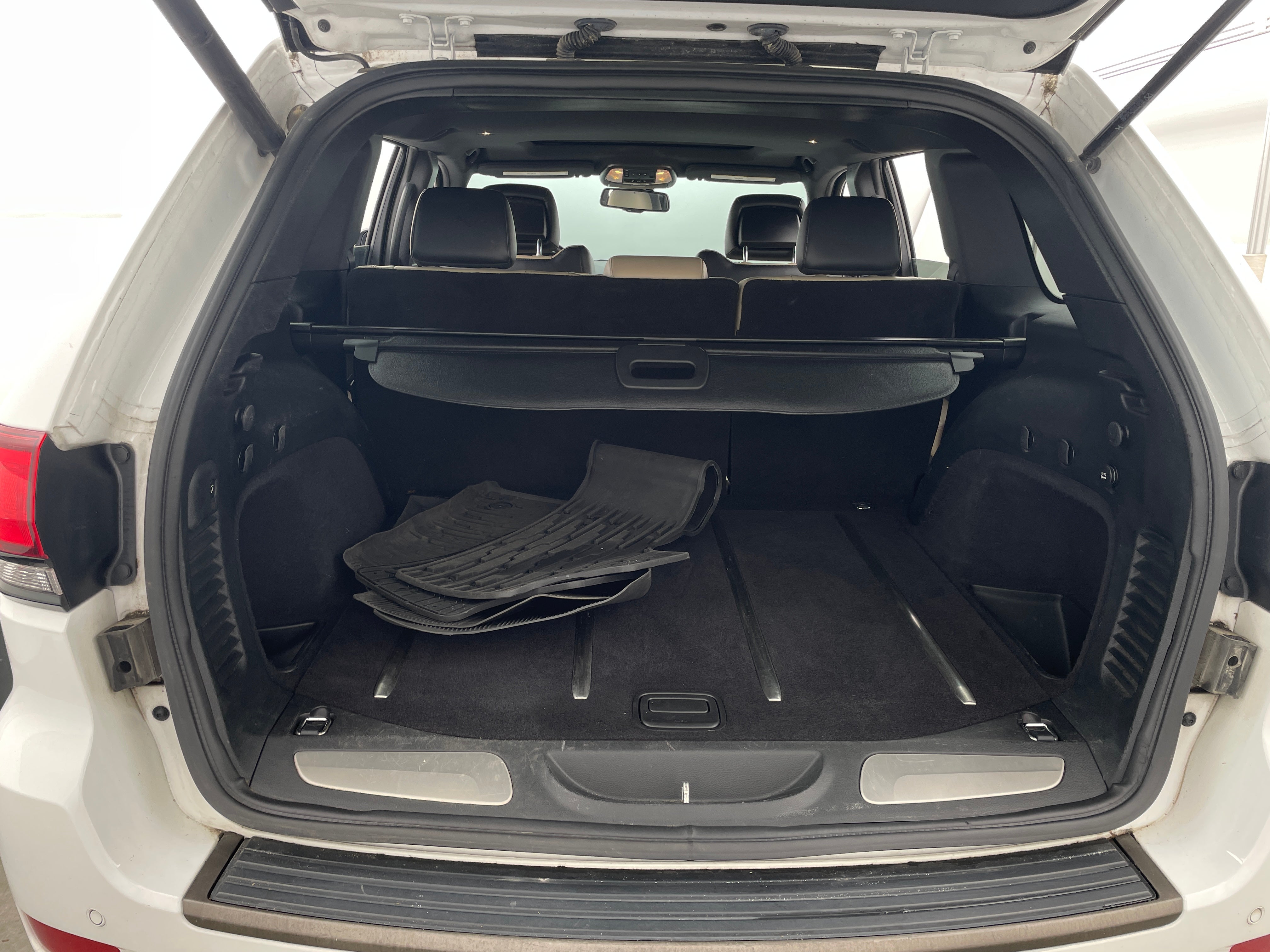 Thumbnail: 2016 Jeep Grand Cherokee - 6