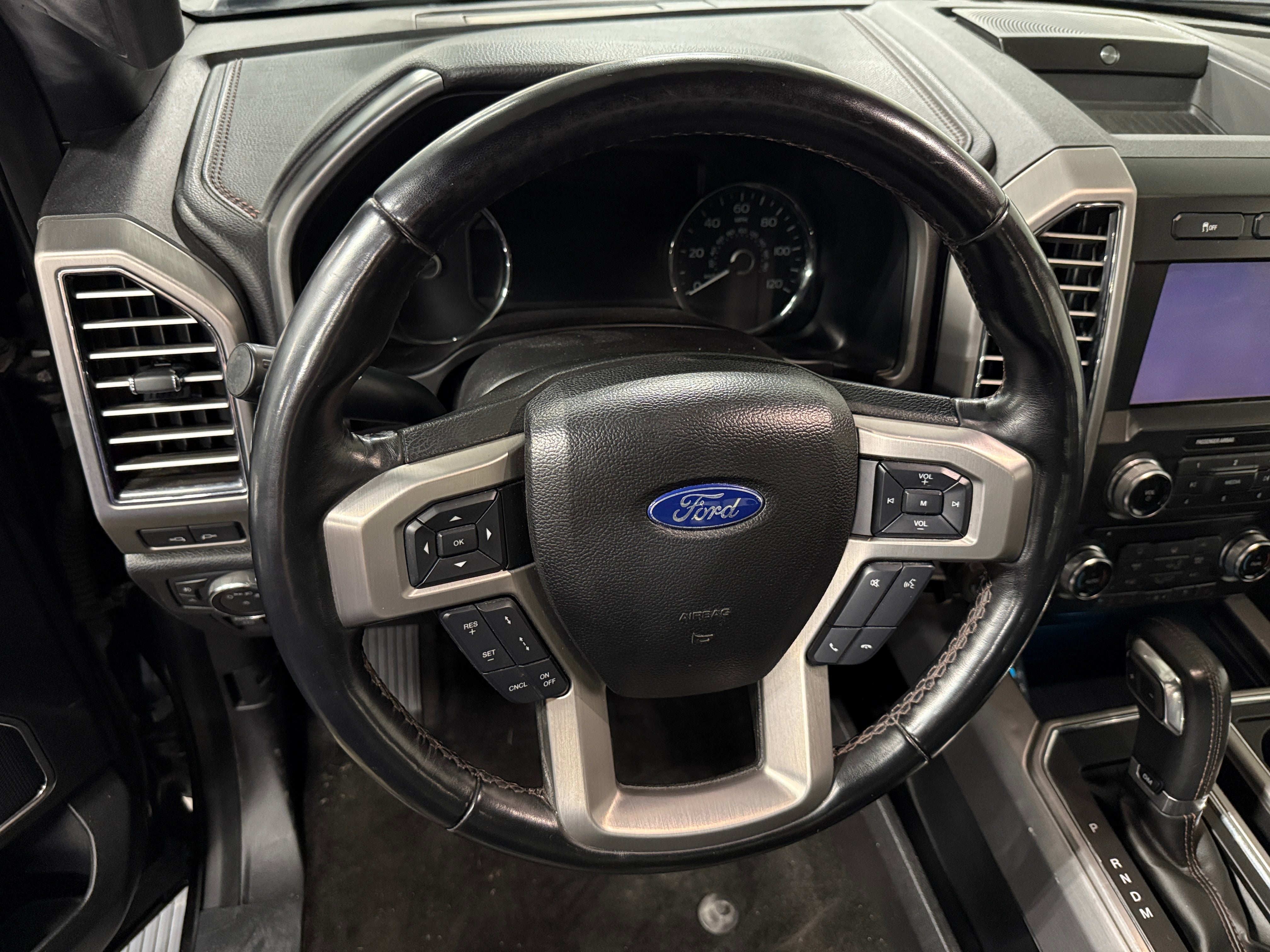 Thumbnail: 2018 Ford Econoline - 4