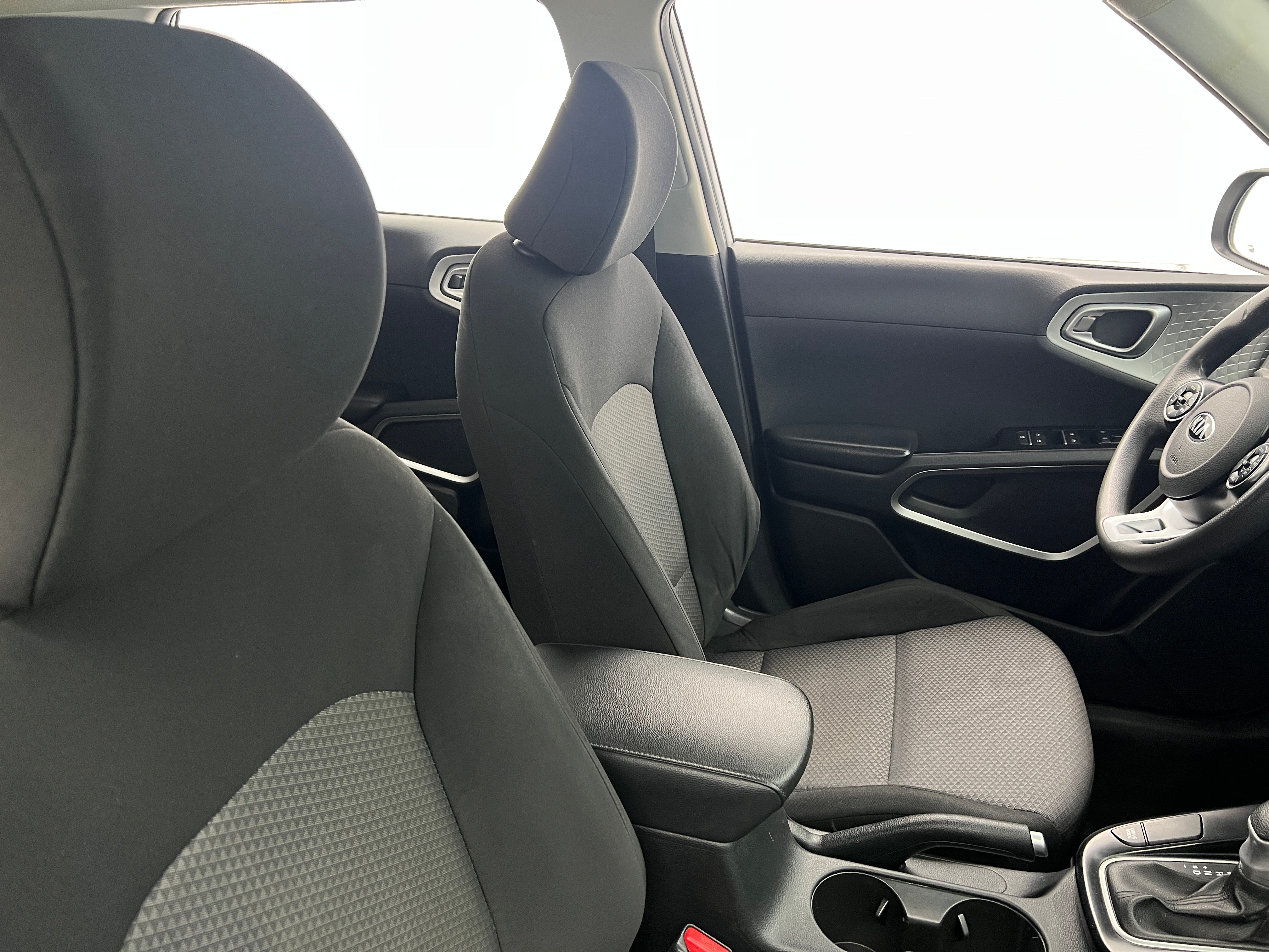 Thumbnail: 2020 Kia Soul - 2