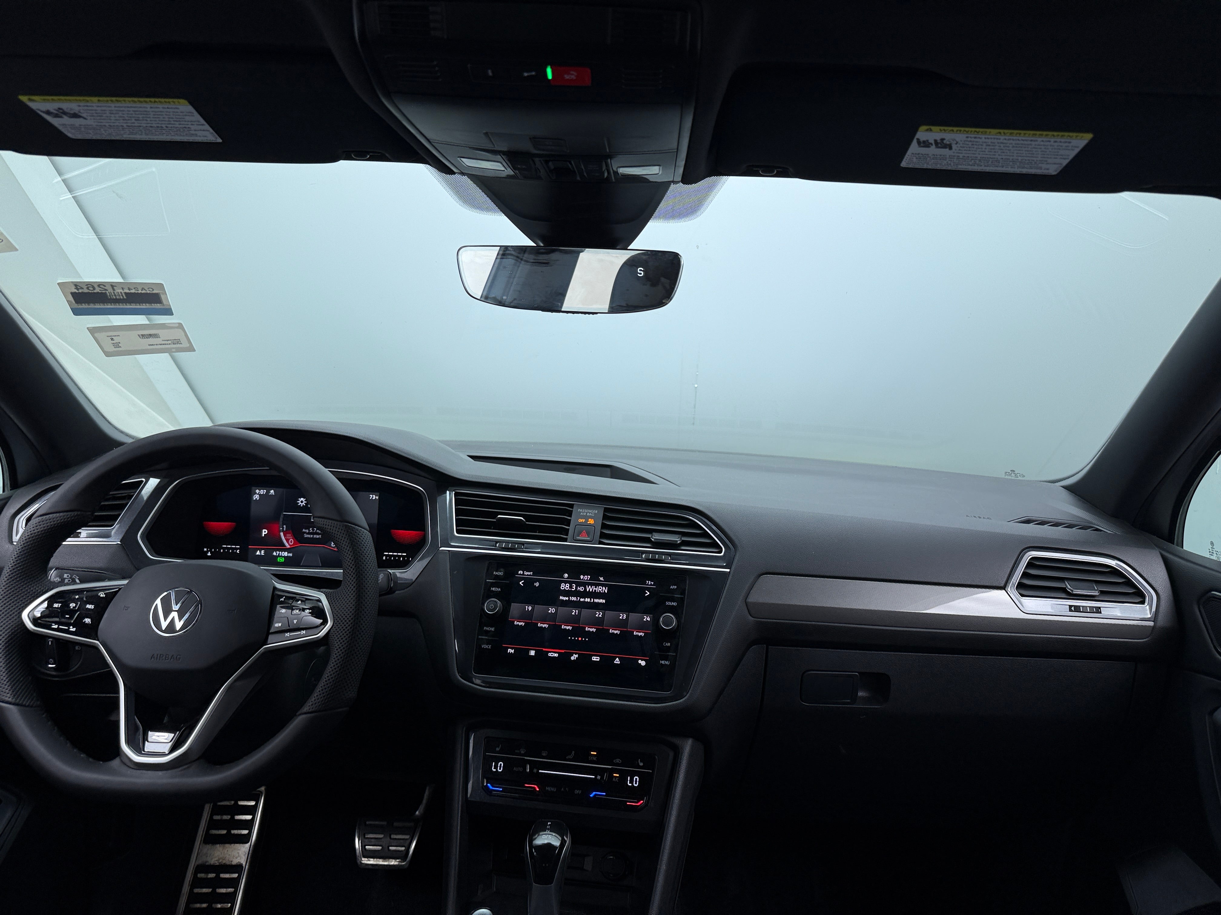 Thumbnail: 2022 Volkswagen Tiguan - 3