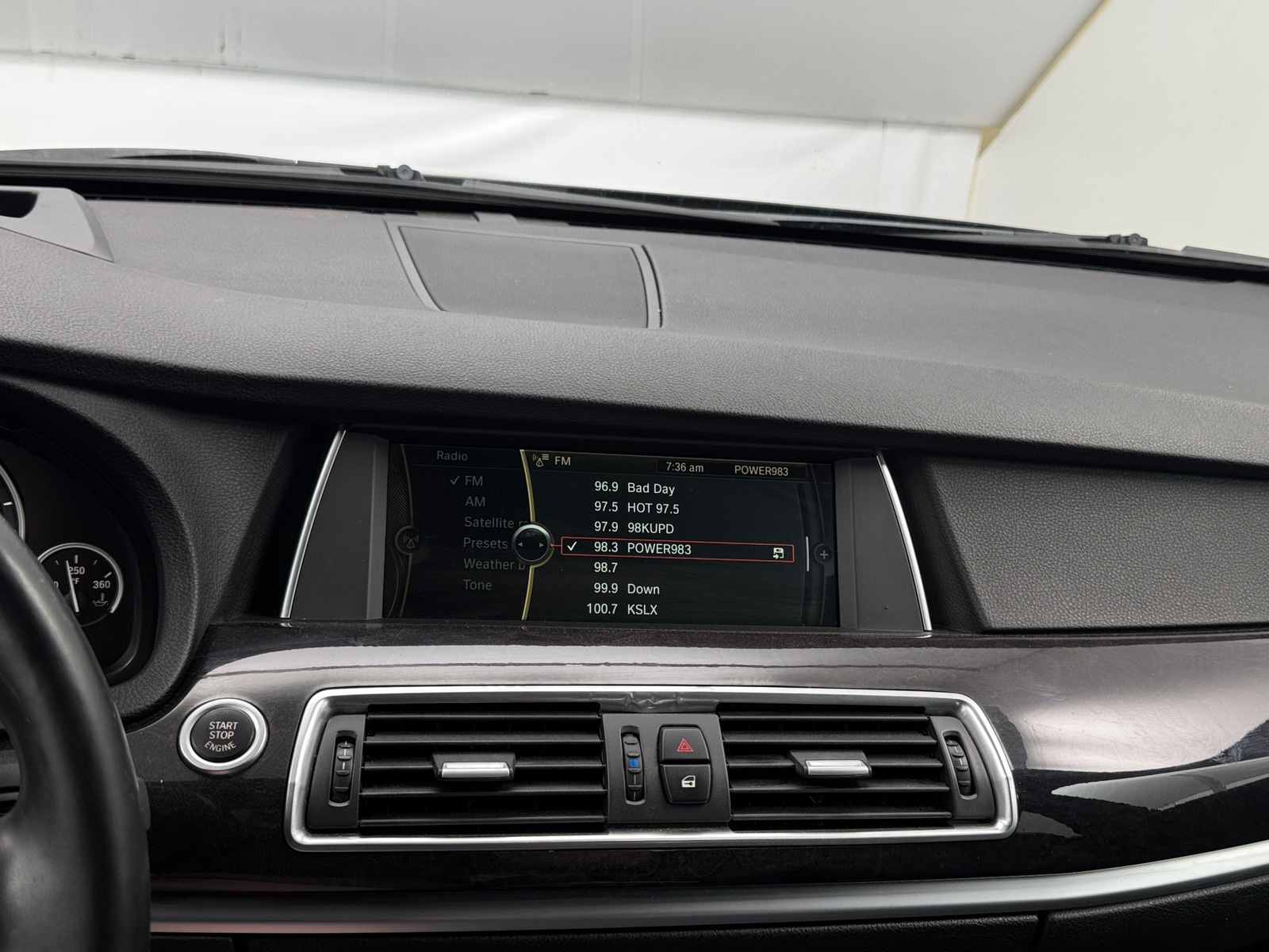 Thumbnail: 2012 BMW 5 Series - 3