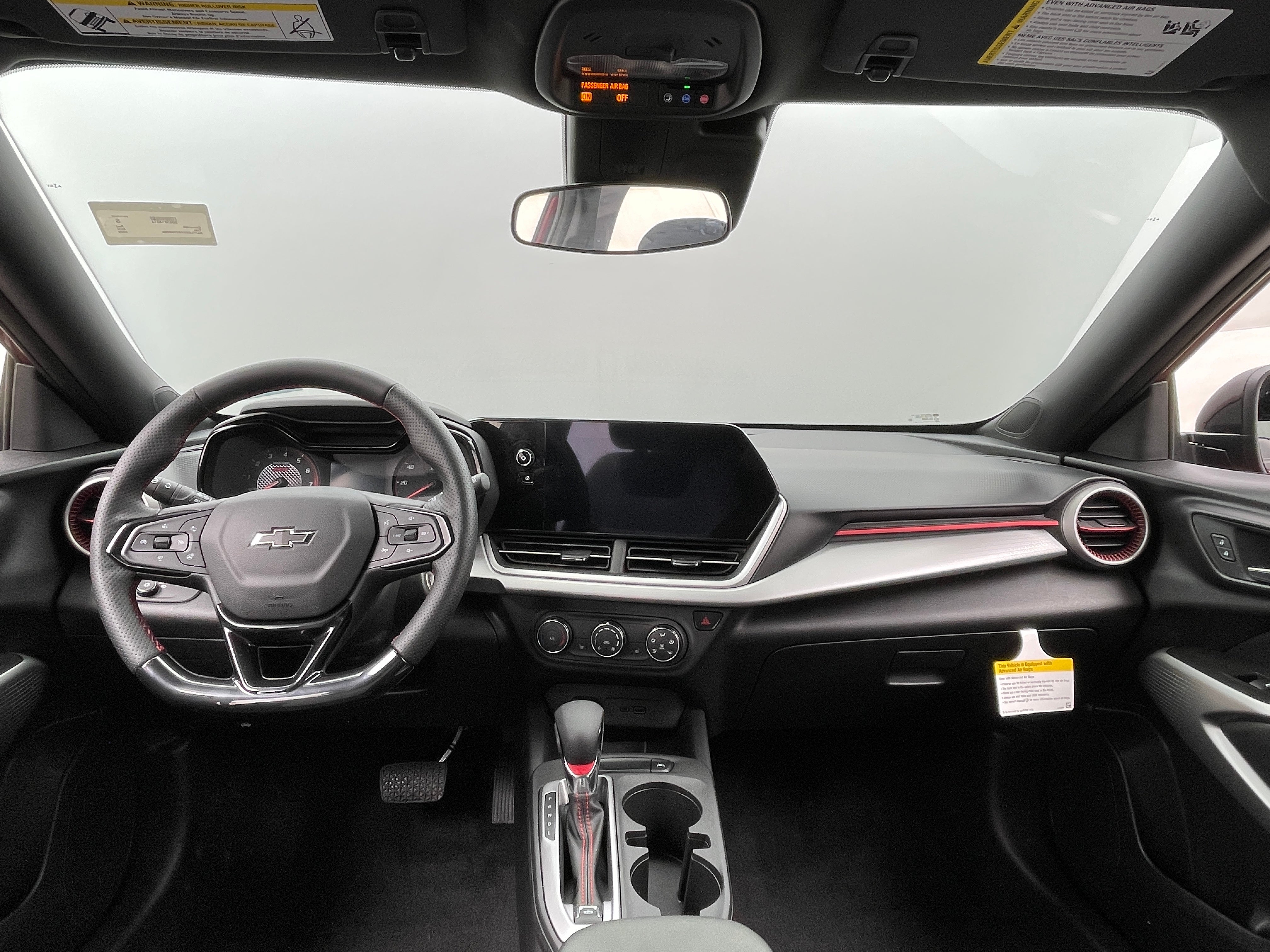 Thumbnail: 2024 Chevrolet Trax - 3