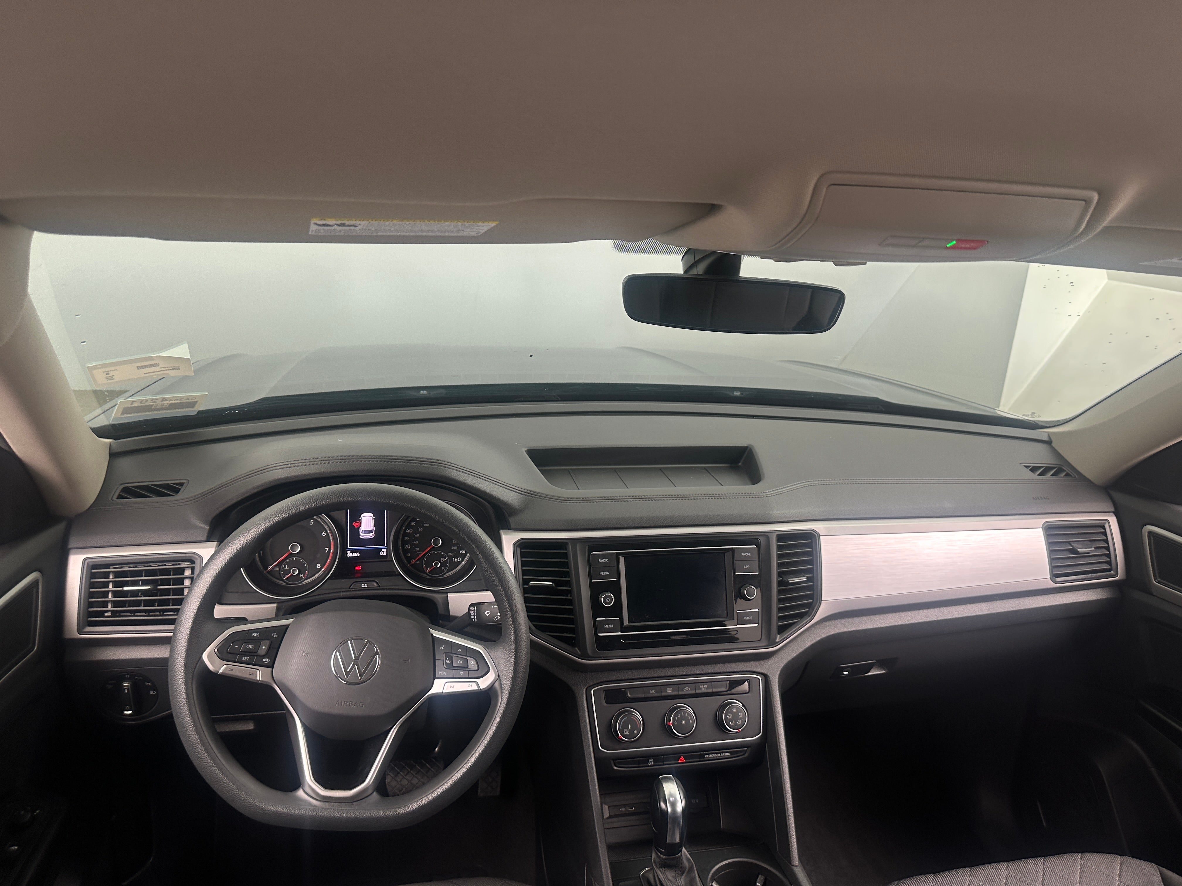 Thumbnail: 2021 Volkswagen Atlas - 3