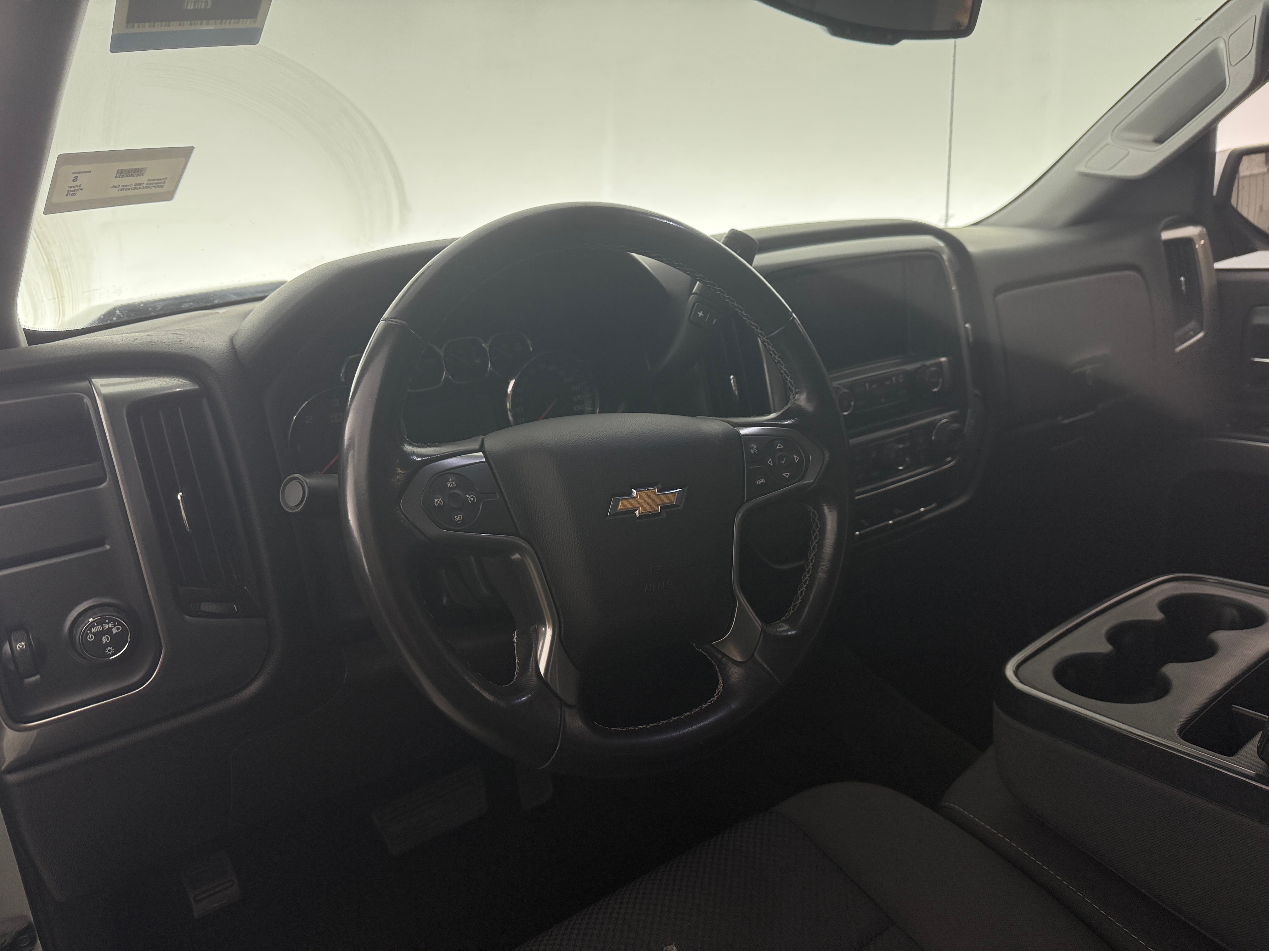 Thumbnail: 2018 Chevrolet Silverado 1500 - 3