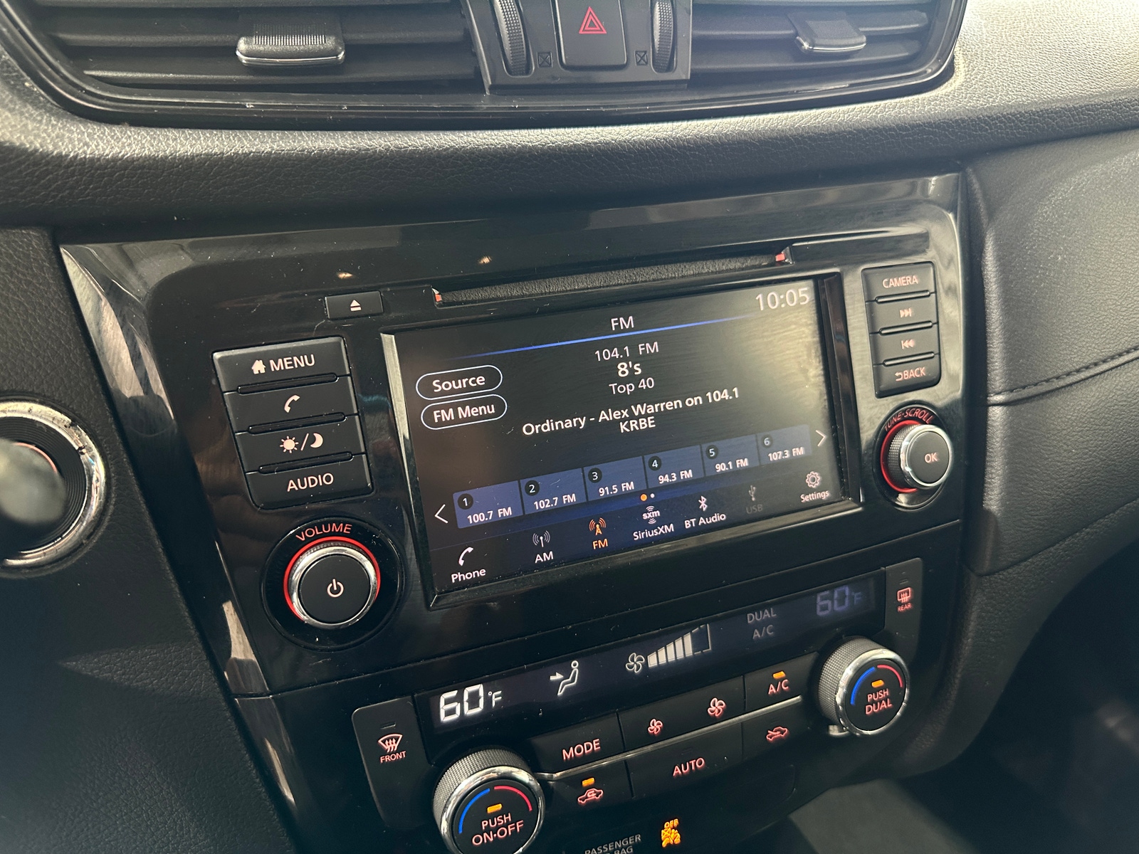 Thumbnail: 2019 Nissan Rogue - 4