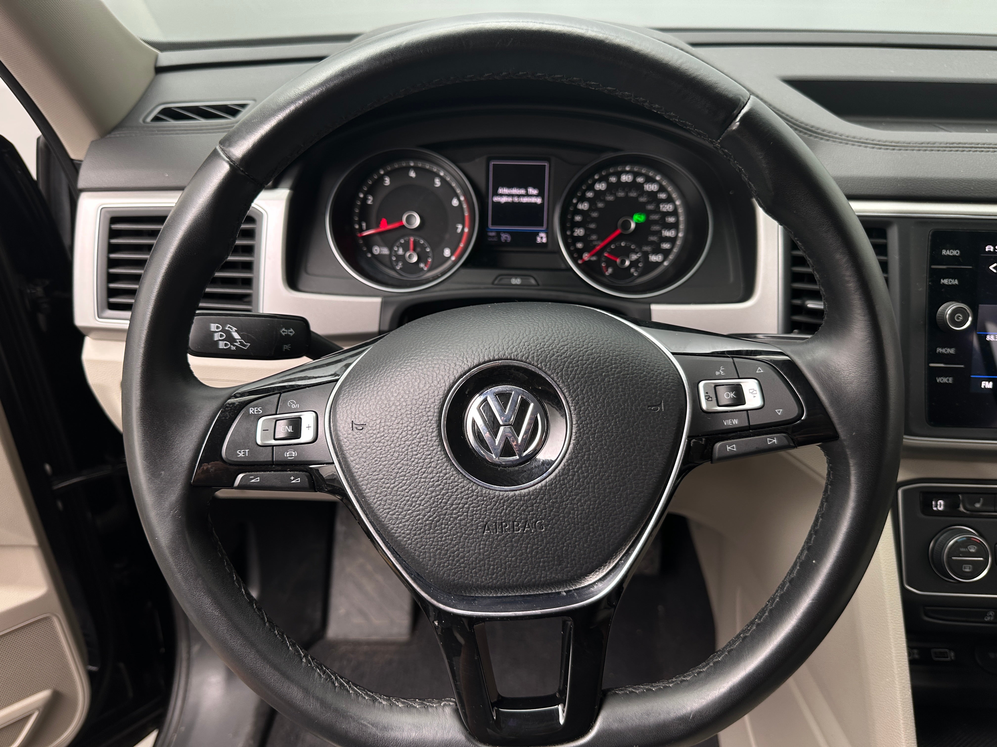 Thumbnail: 2019 Volkswagen Atlas - 4