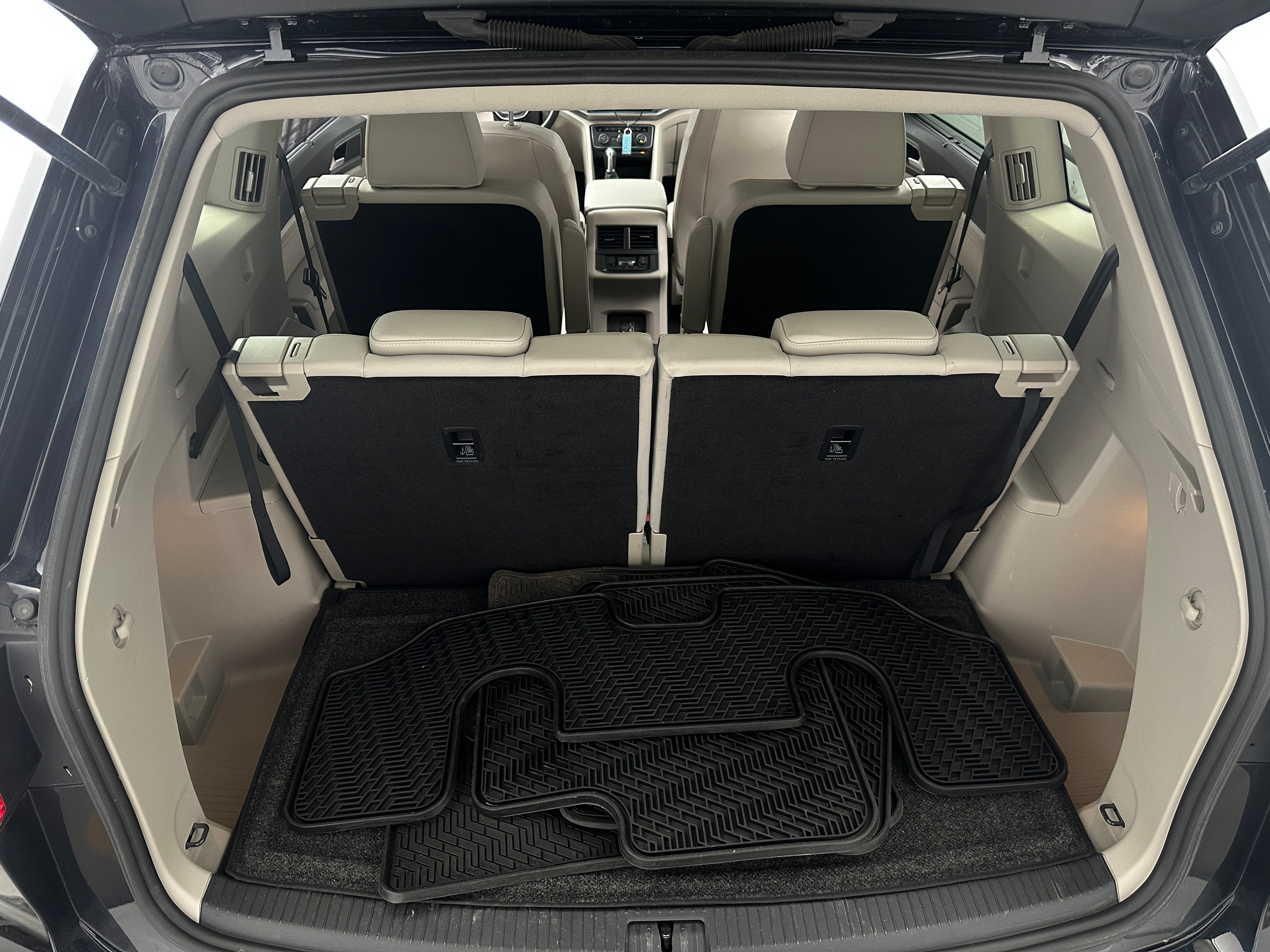 Thumbnail: 2019 Volkswagen Atlas - 6