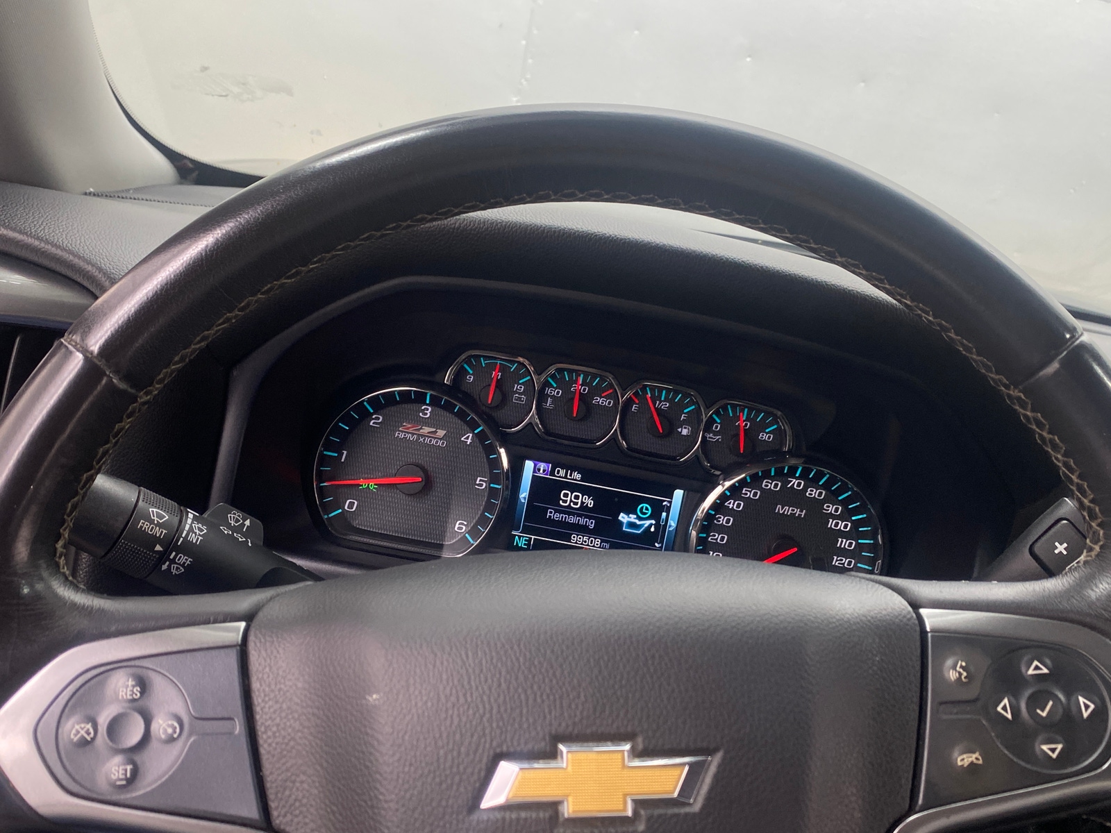 Thumbnail: 2015 Chevrolet Silverado 1500 - 5
