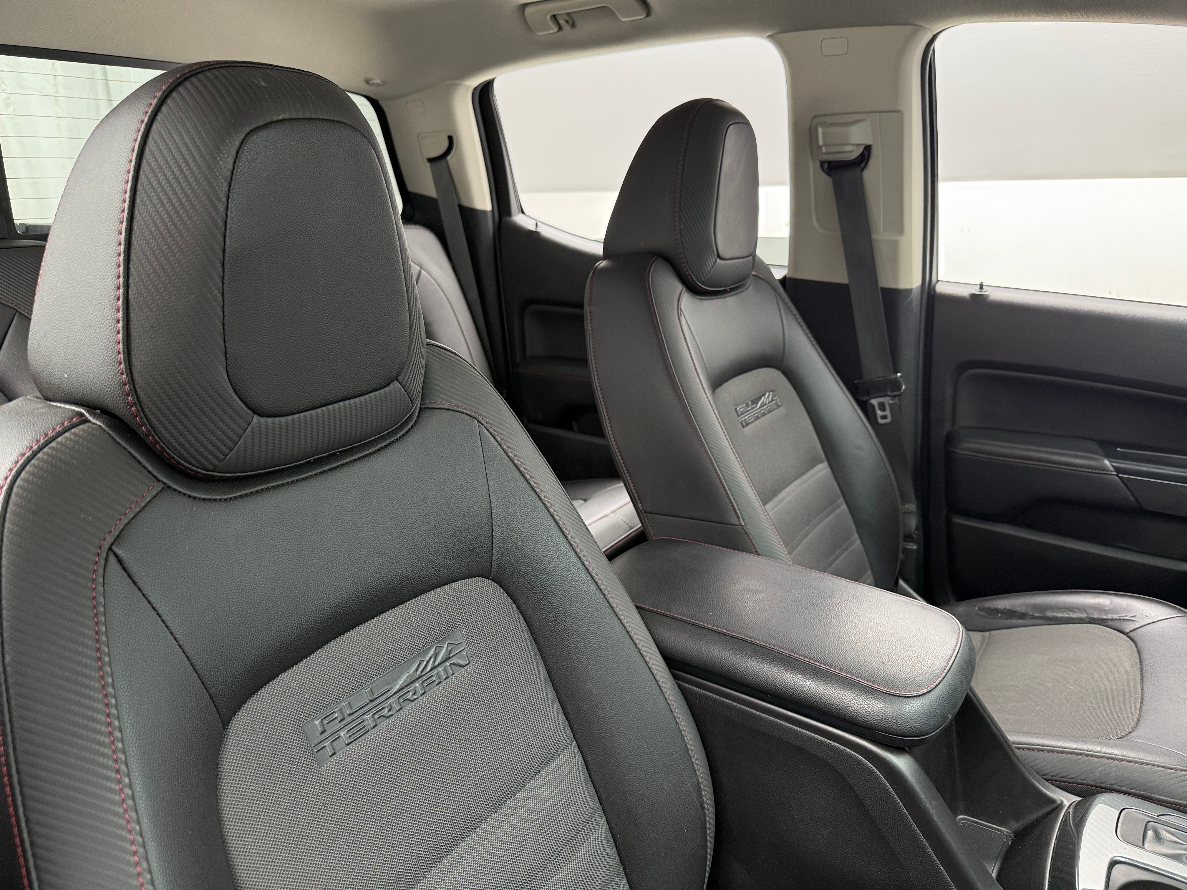 Thumbnail: 2016 GMC Canyon - 2