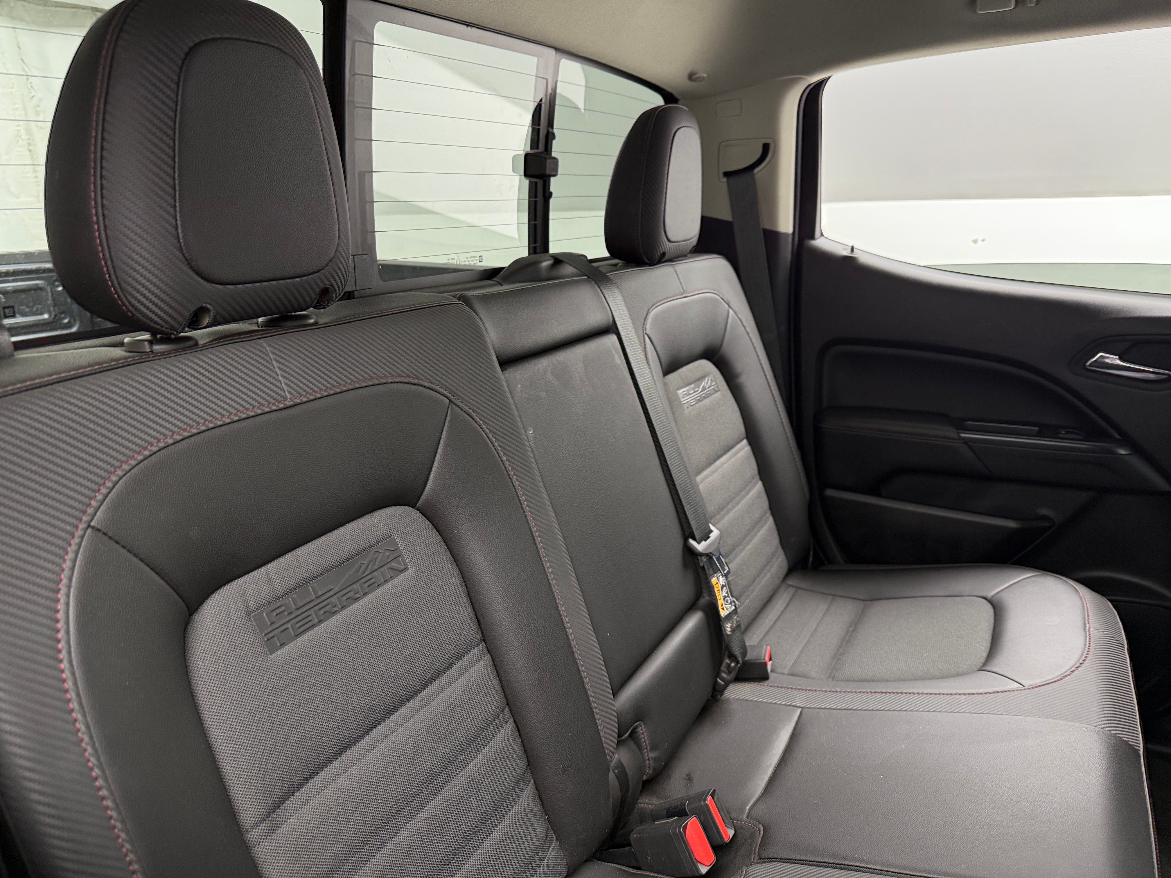Thumbnail: 2016 GMC Canyon - 6