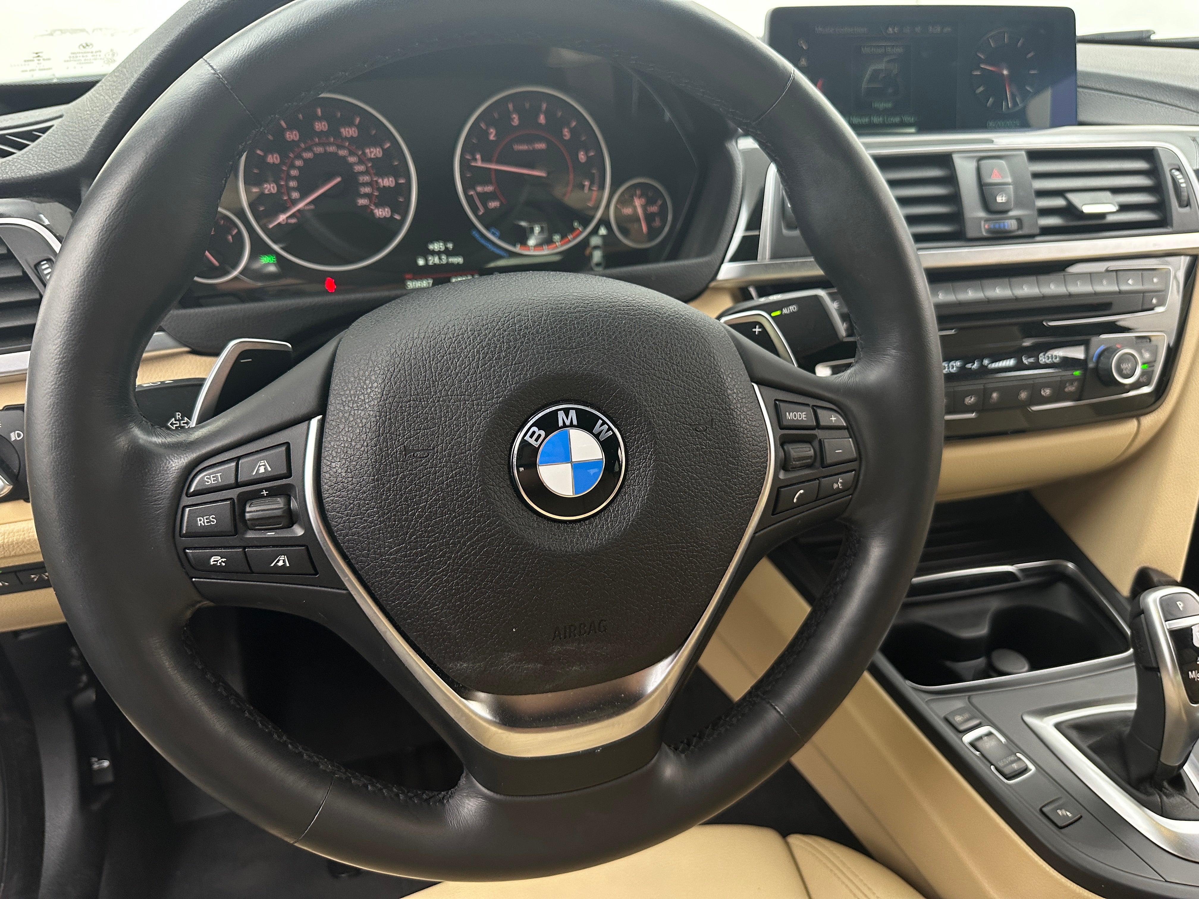 Thumbnail: 2018 BMW 4 Series - 4