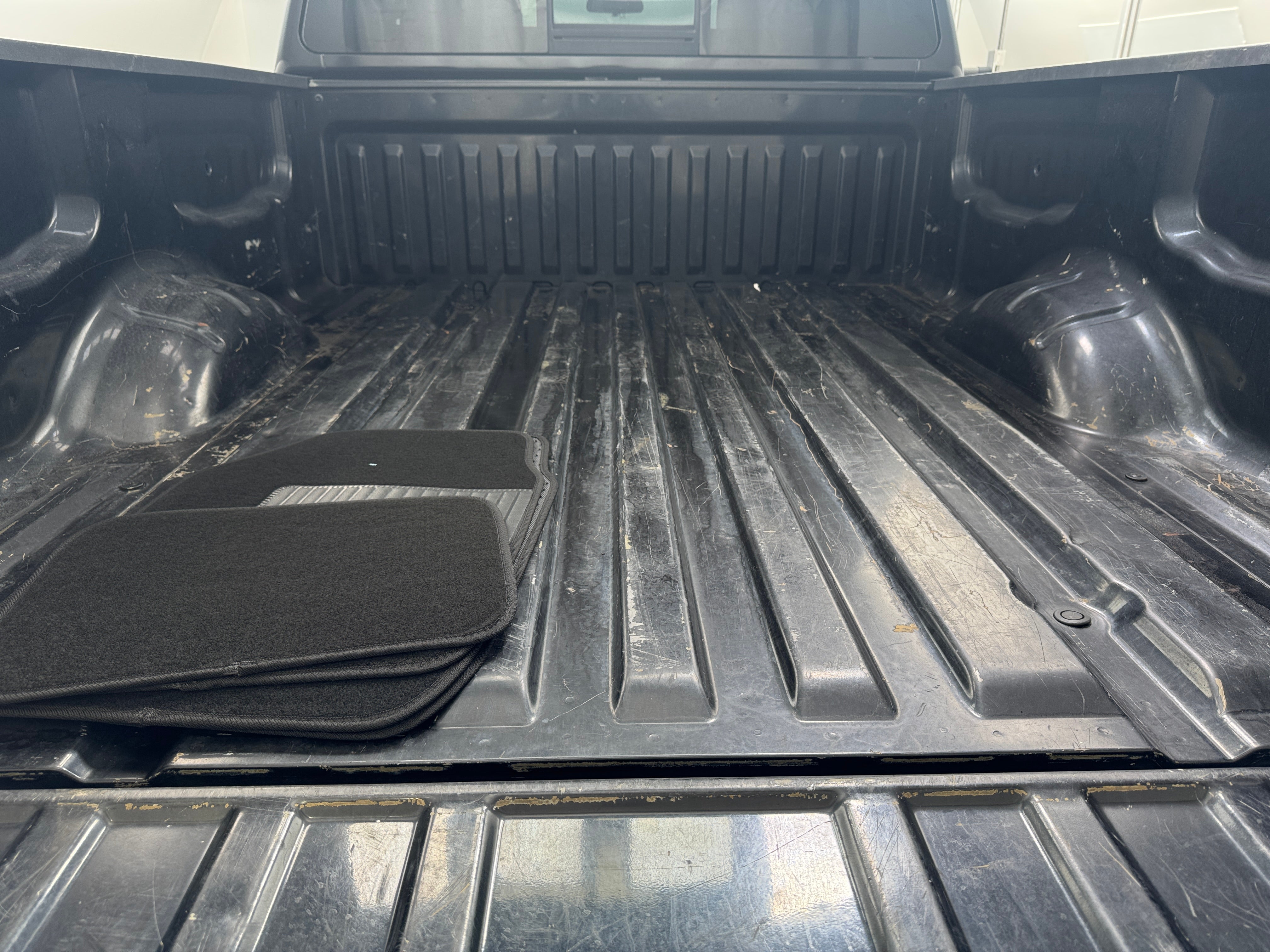 Thumbnail: 2015 Nissan Titan - 7