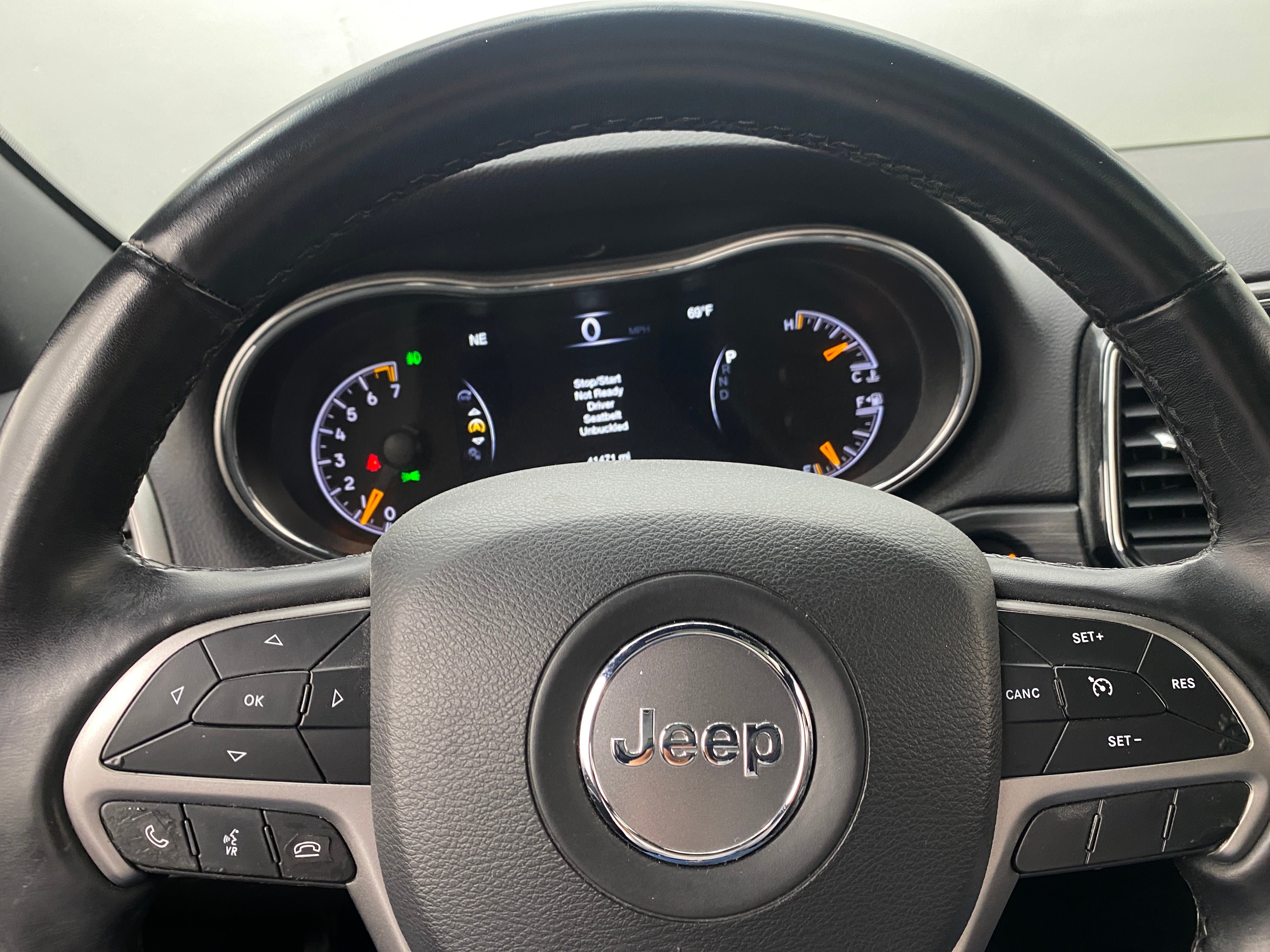 Thumbnail: 2021 Jeep Grand Cherokee - 4