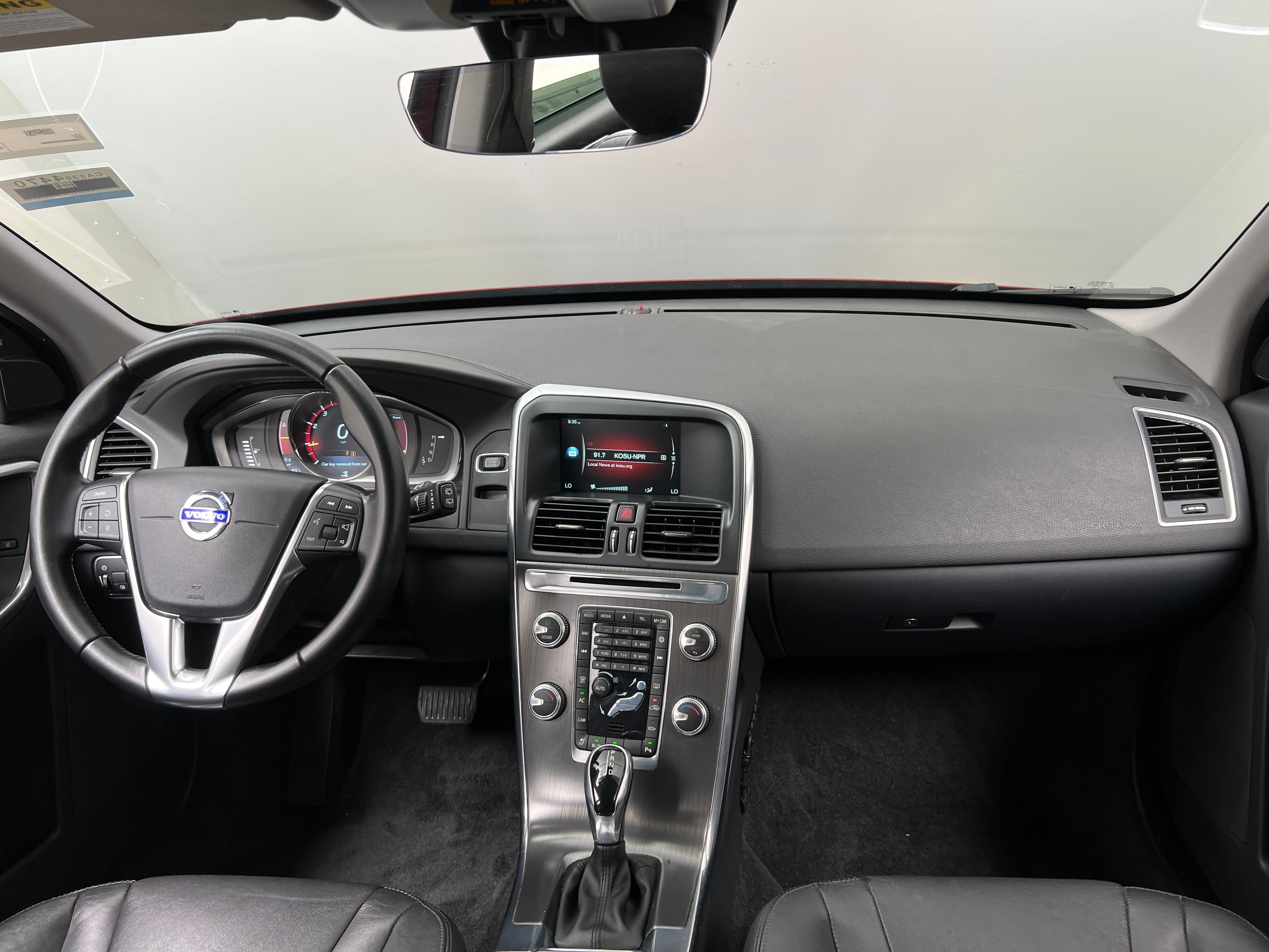 Thumbnail: 2016 Volvo XC60 - 2