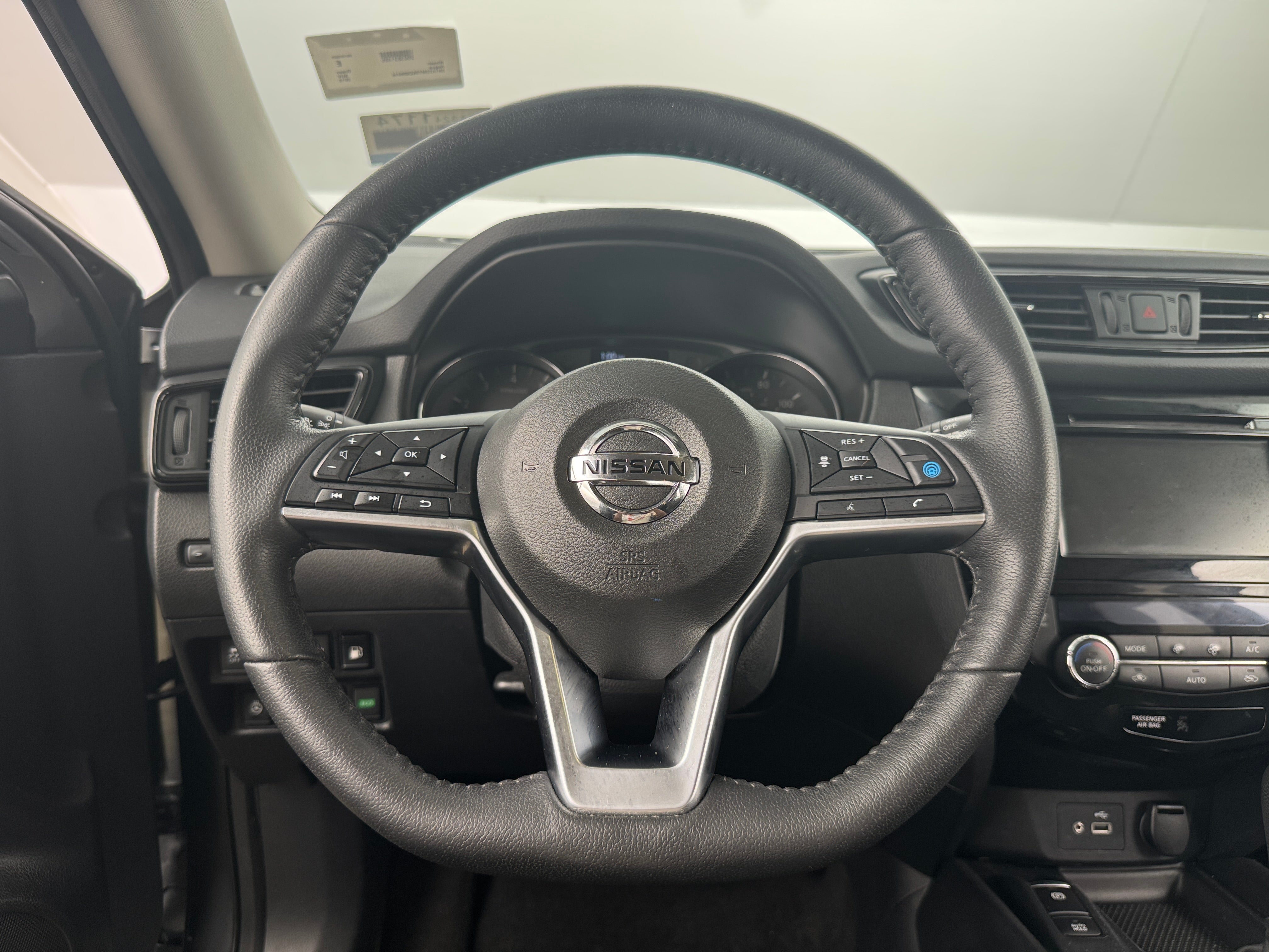 Thumbnail: 2019 Nissan Rogue - 5