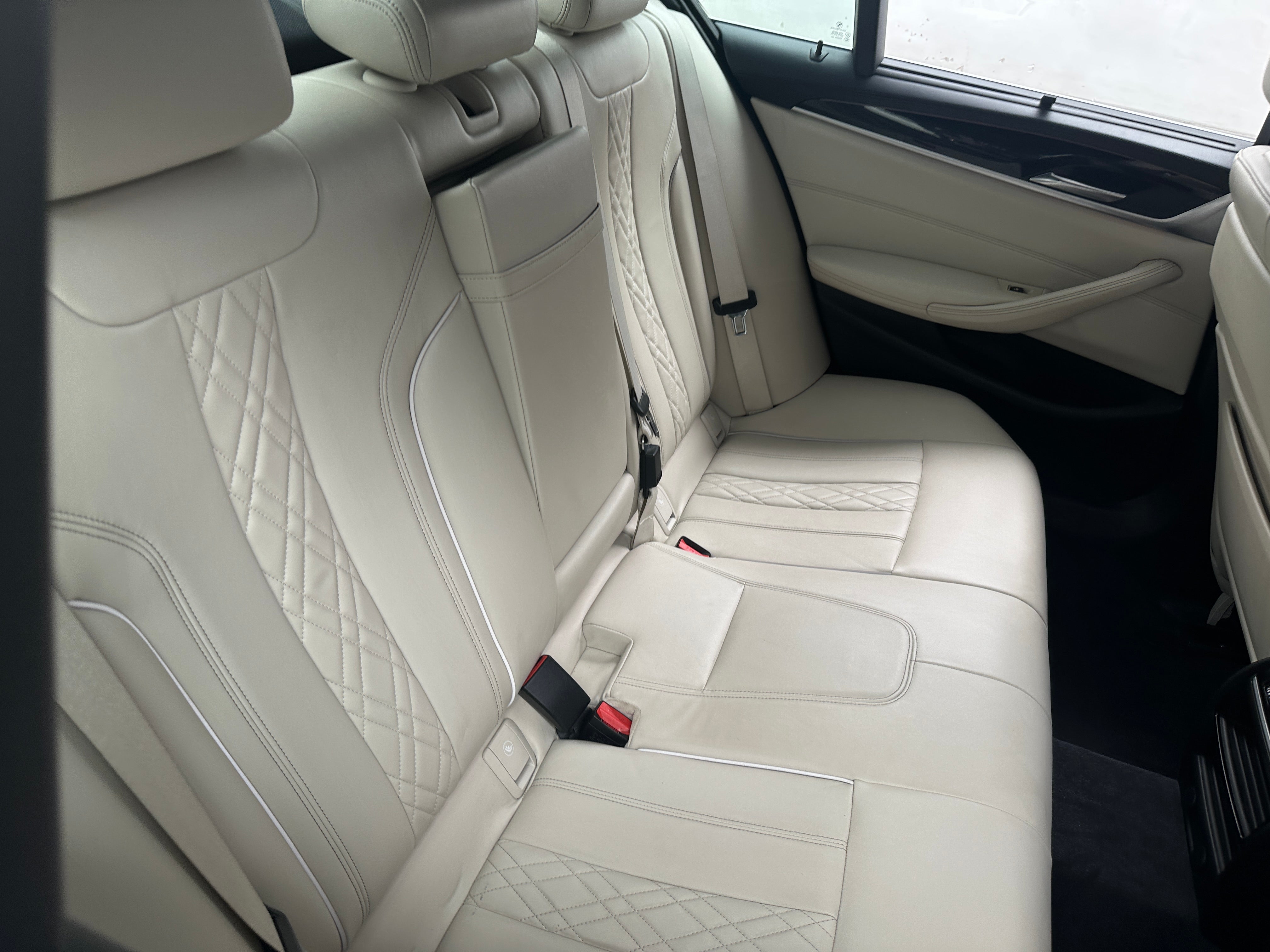 Thumbnail: 2019 BMW 5 Series - 5