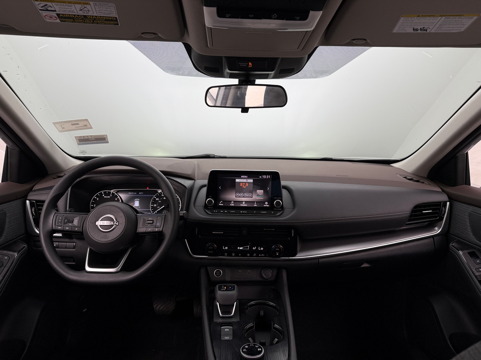 Thumbnail: 2022 Nissan Rogue - 3
