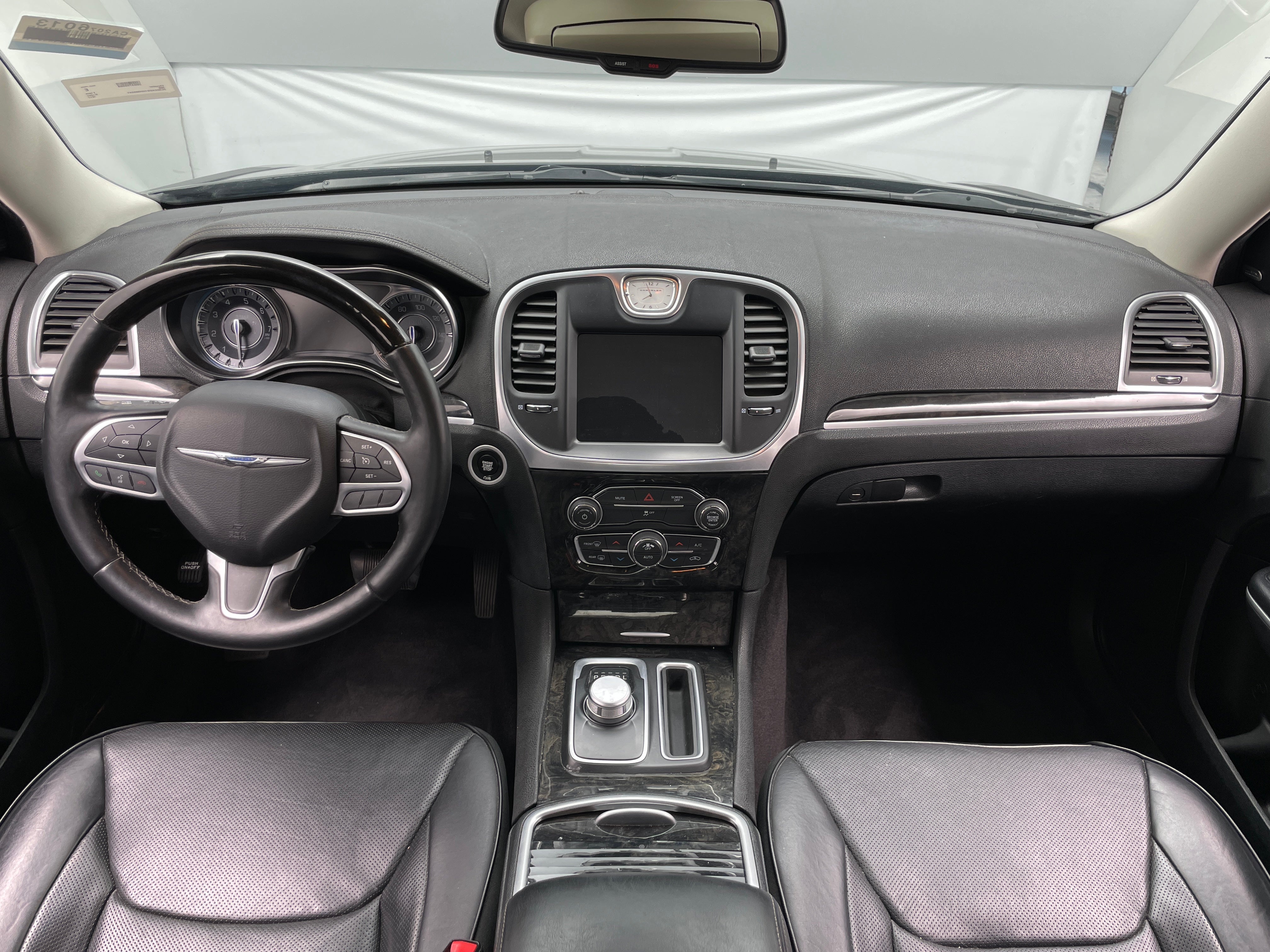 Thumbnail: 2017 Chrysler 300 - 2