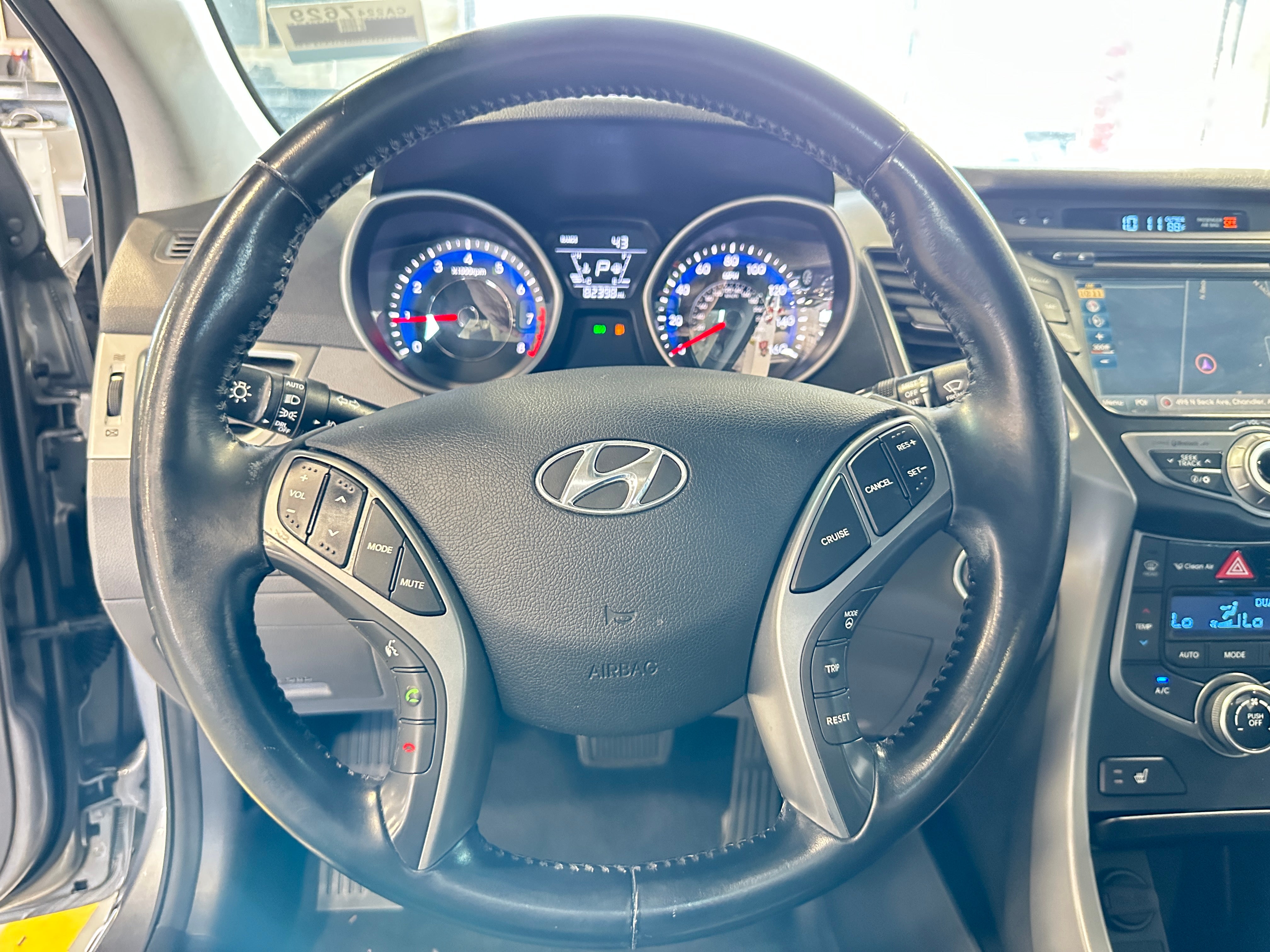 Thumbnail: 2014 Hyundai Elantra - 4