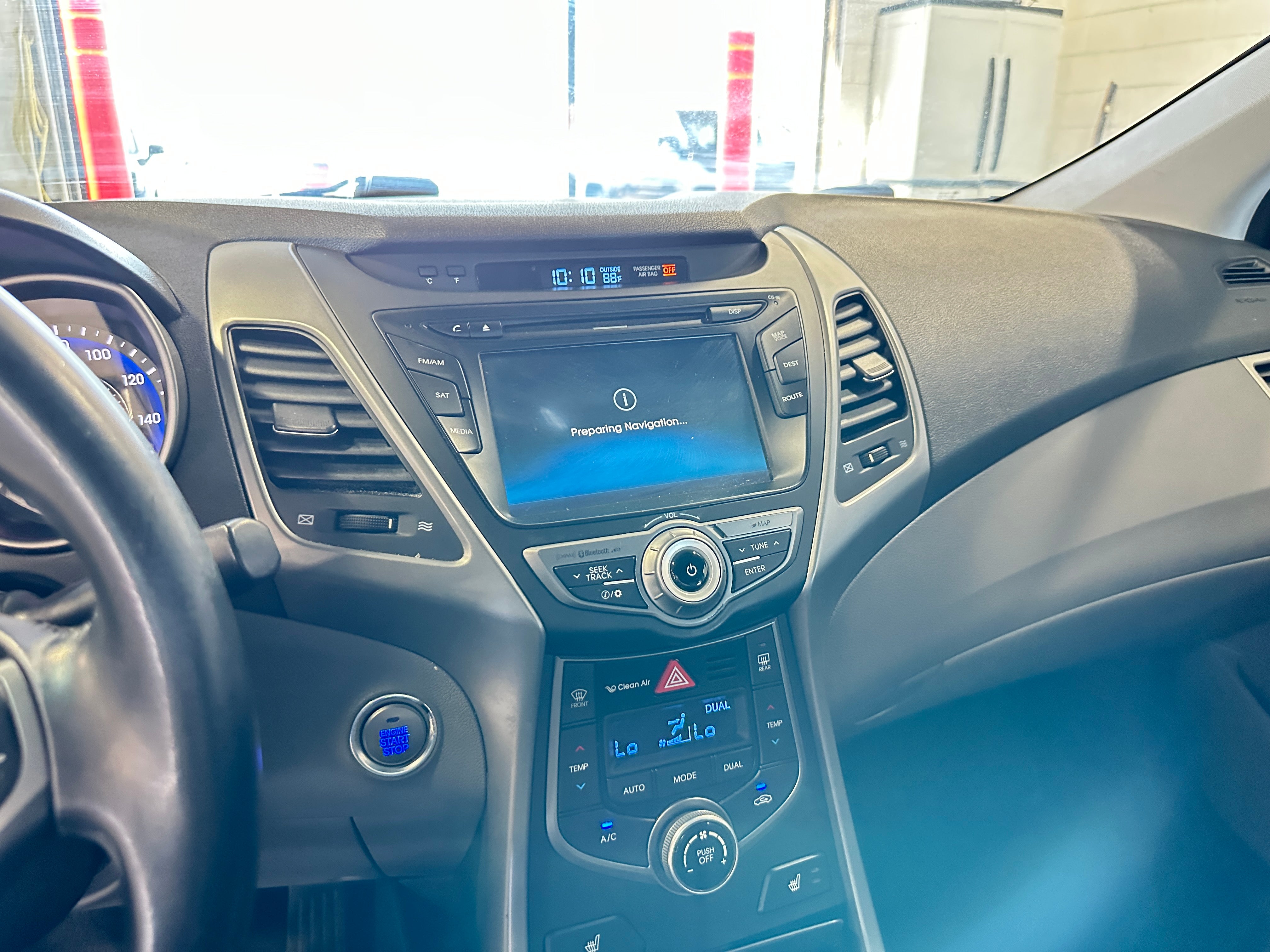 Thumbnail: 2014 Hyundai Elantra - 3