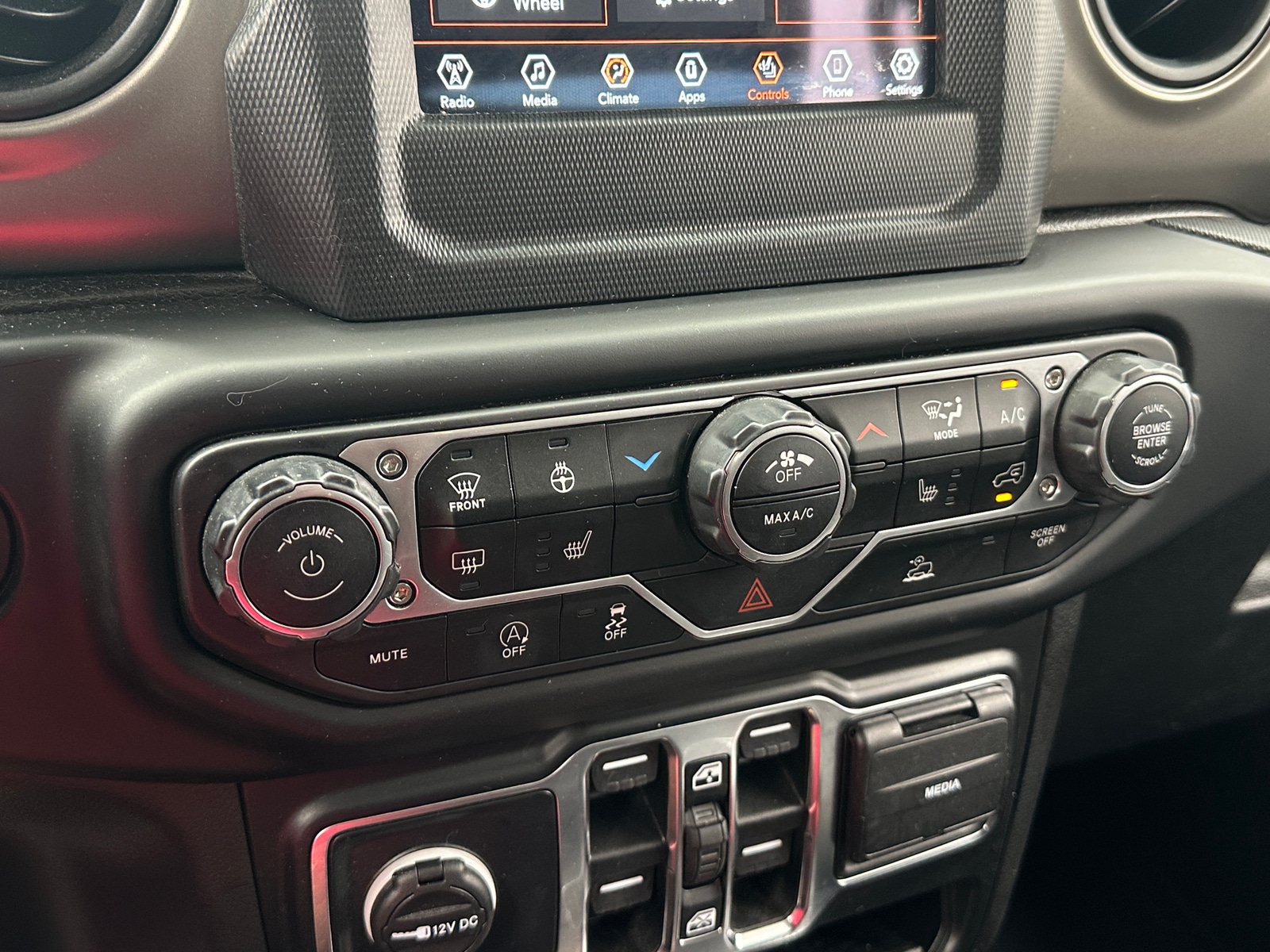 Thumbnail: 2022 Jeep Gladiator - 4