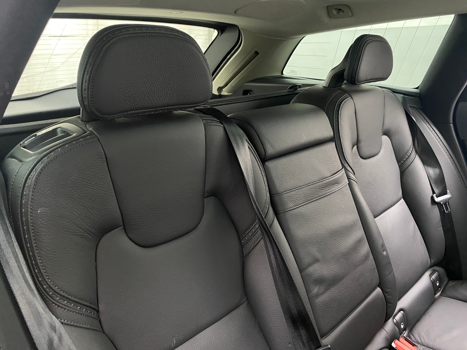 Thumbnail: 2017 Volvo V90 - 5