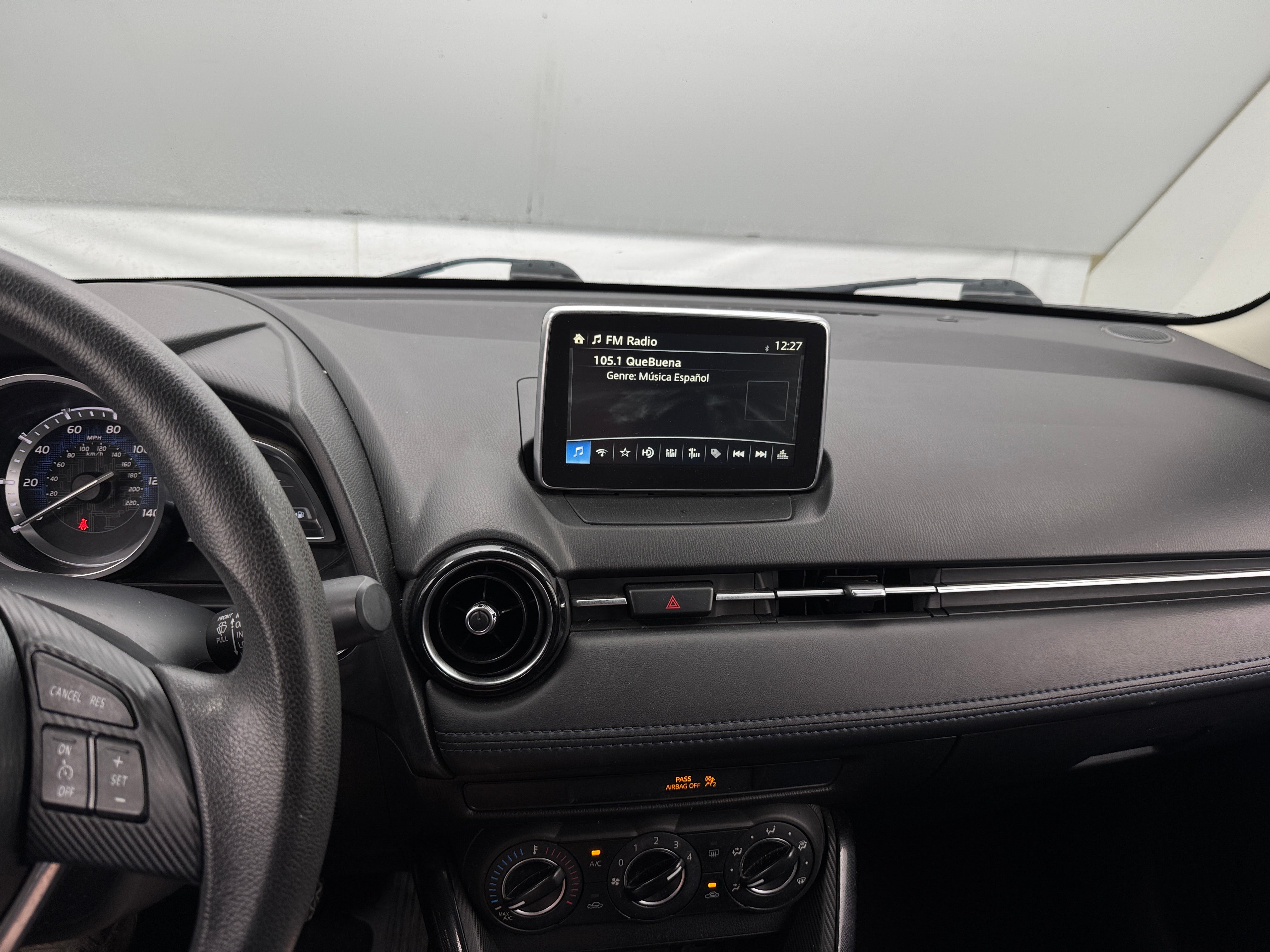 Thumbnail: 2017 Toyota Yaris iA - 4