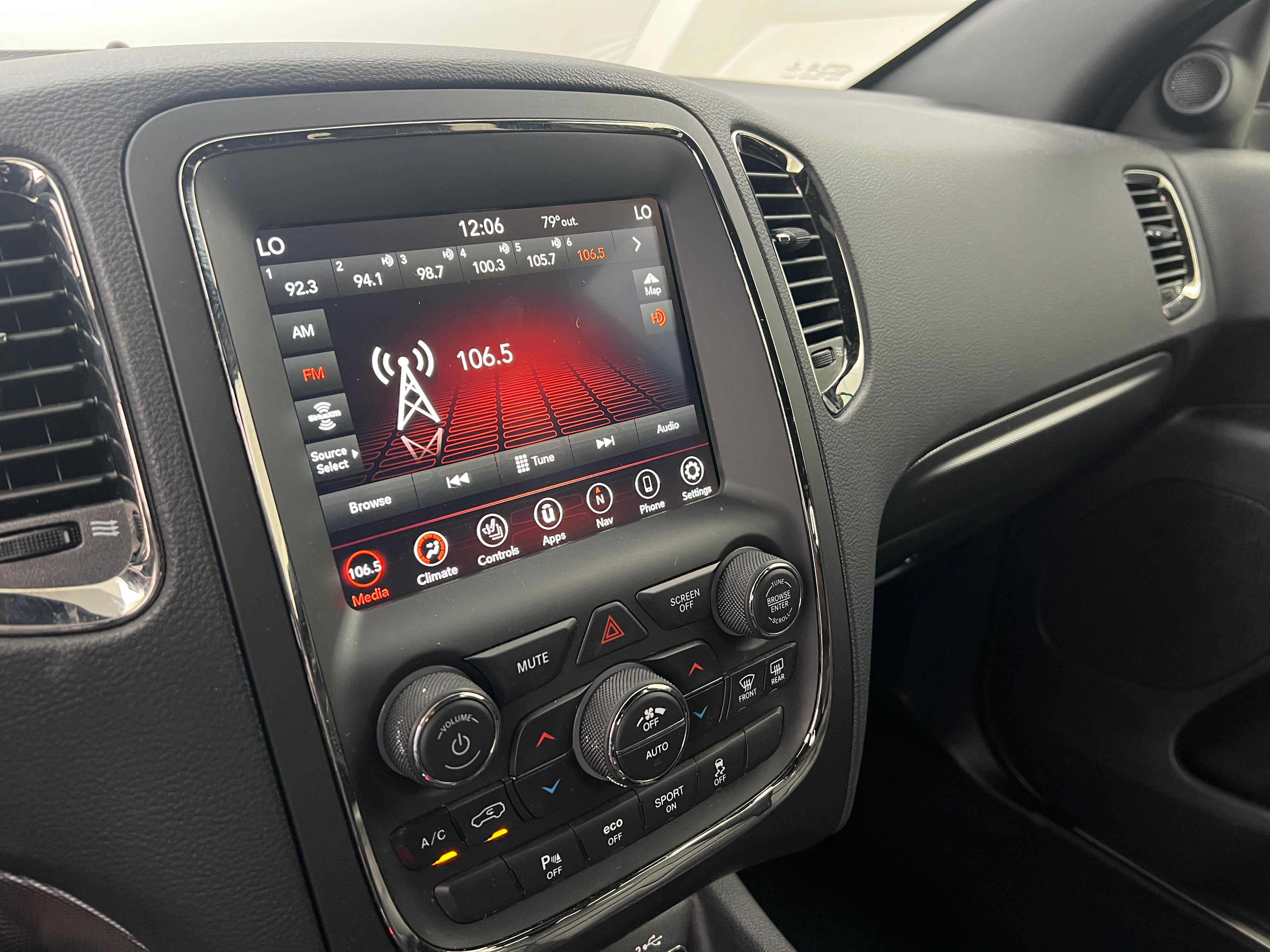 Thumbnail: 2020 Dodge Durango - 3