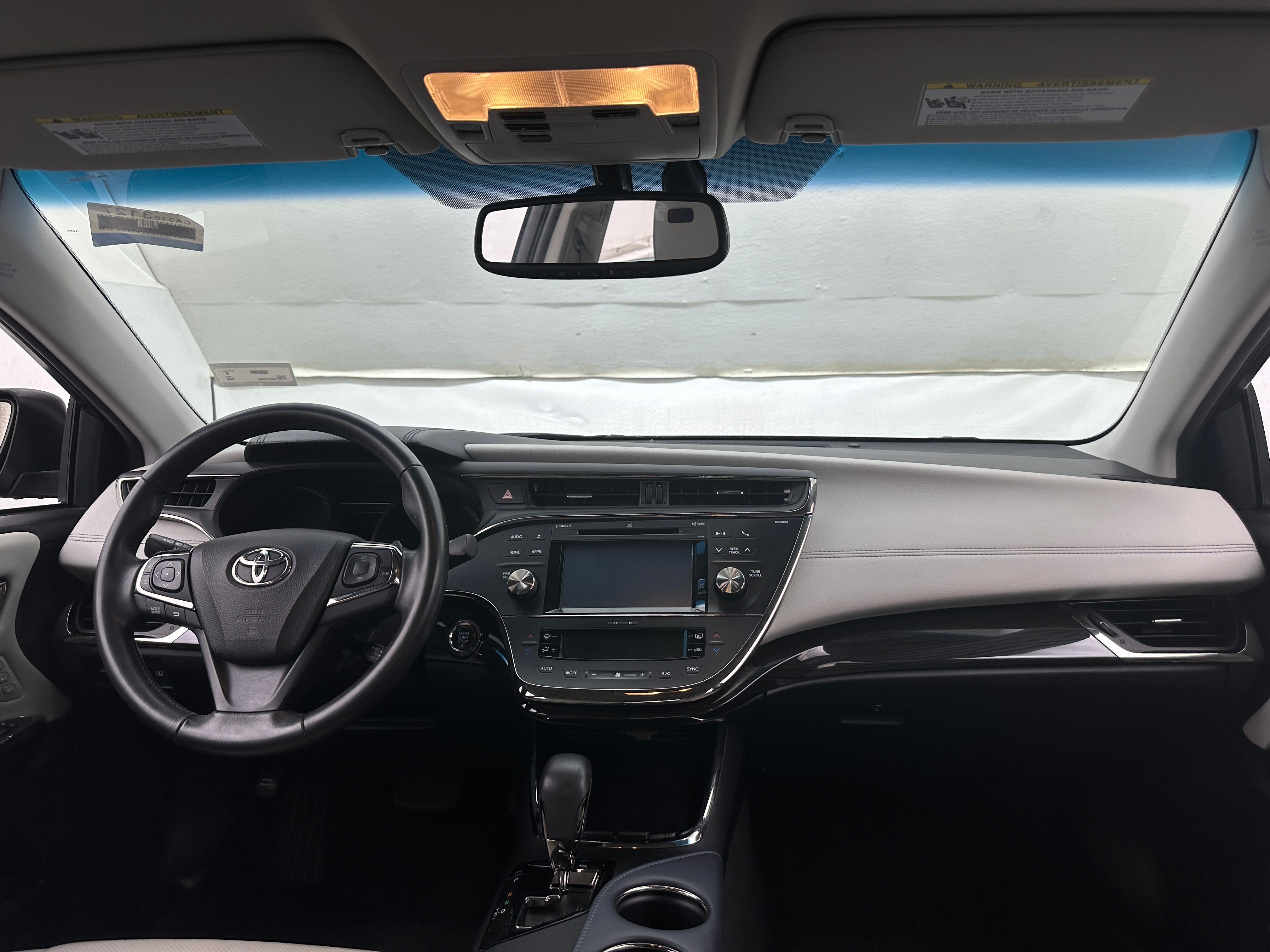 Thumbnail: 2015 Toyota Avalon - 2