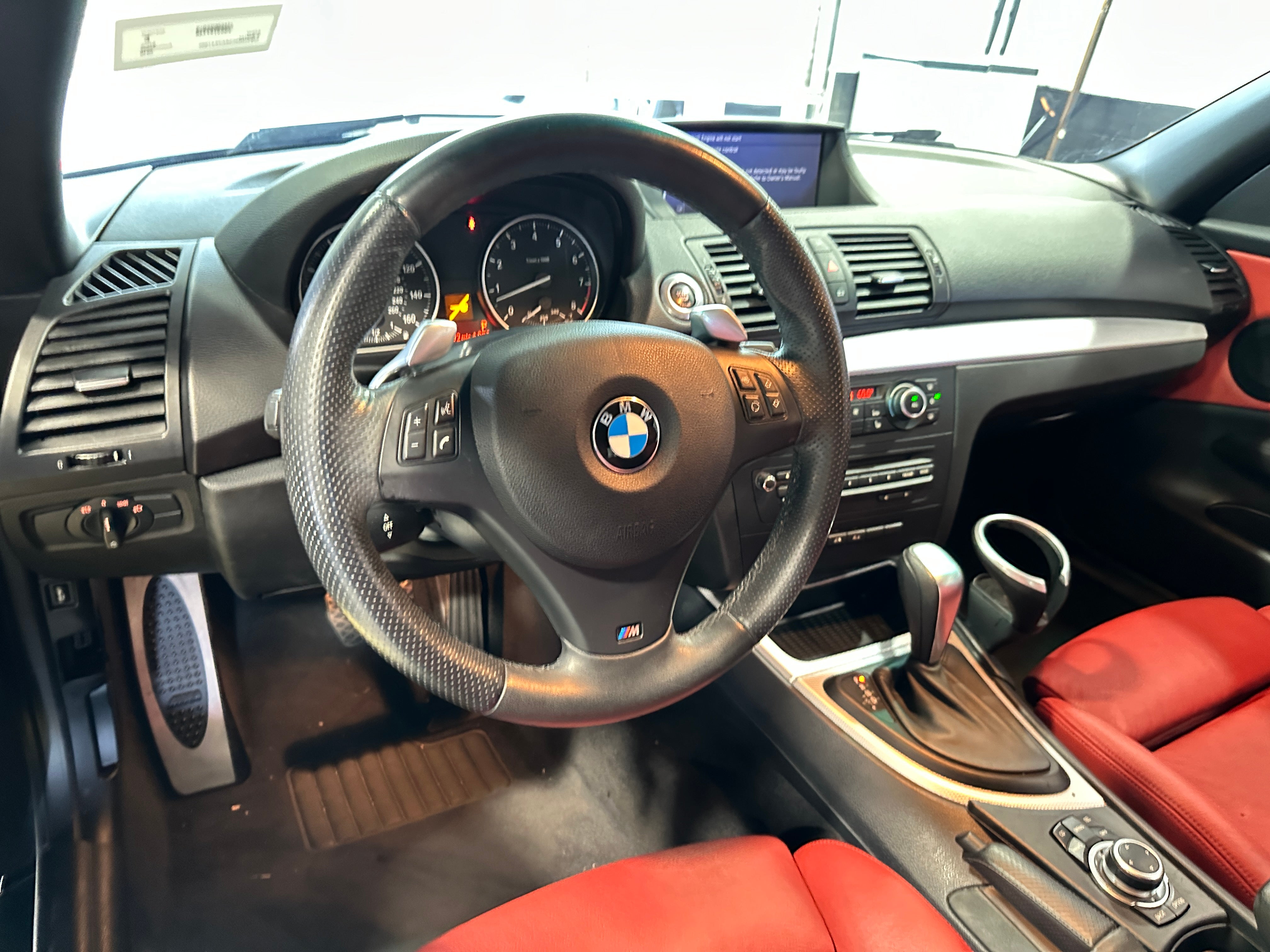 Thumbnail: 2010 BMW 1 Series - 2