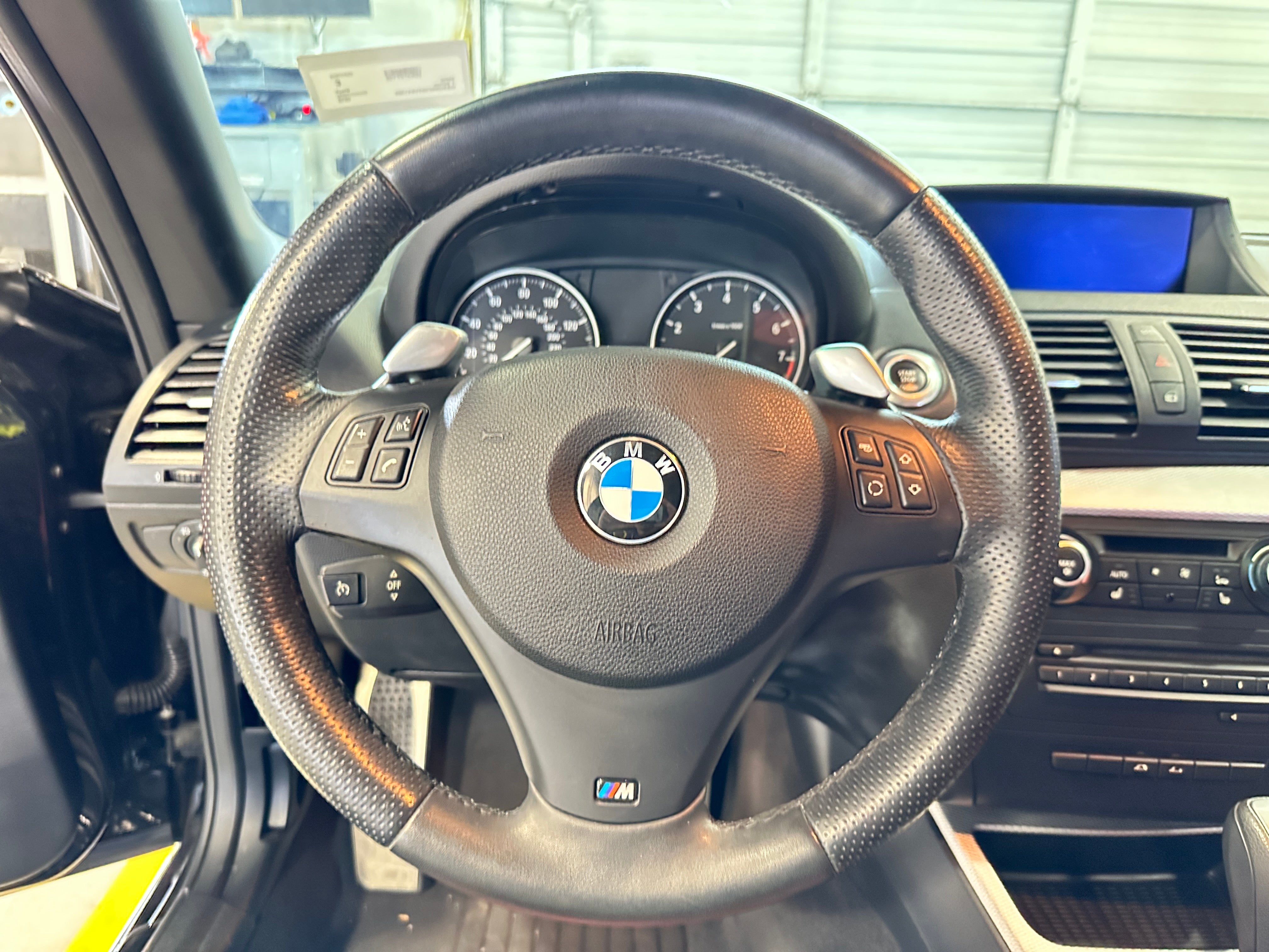Thumbnail: 2010 BMW 1 Series - 4