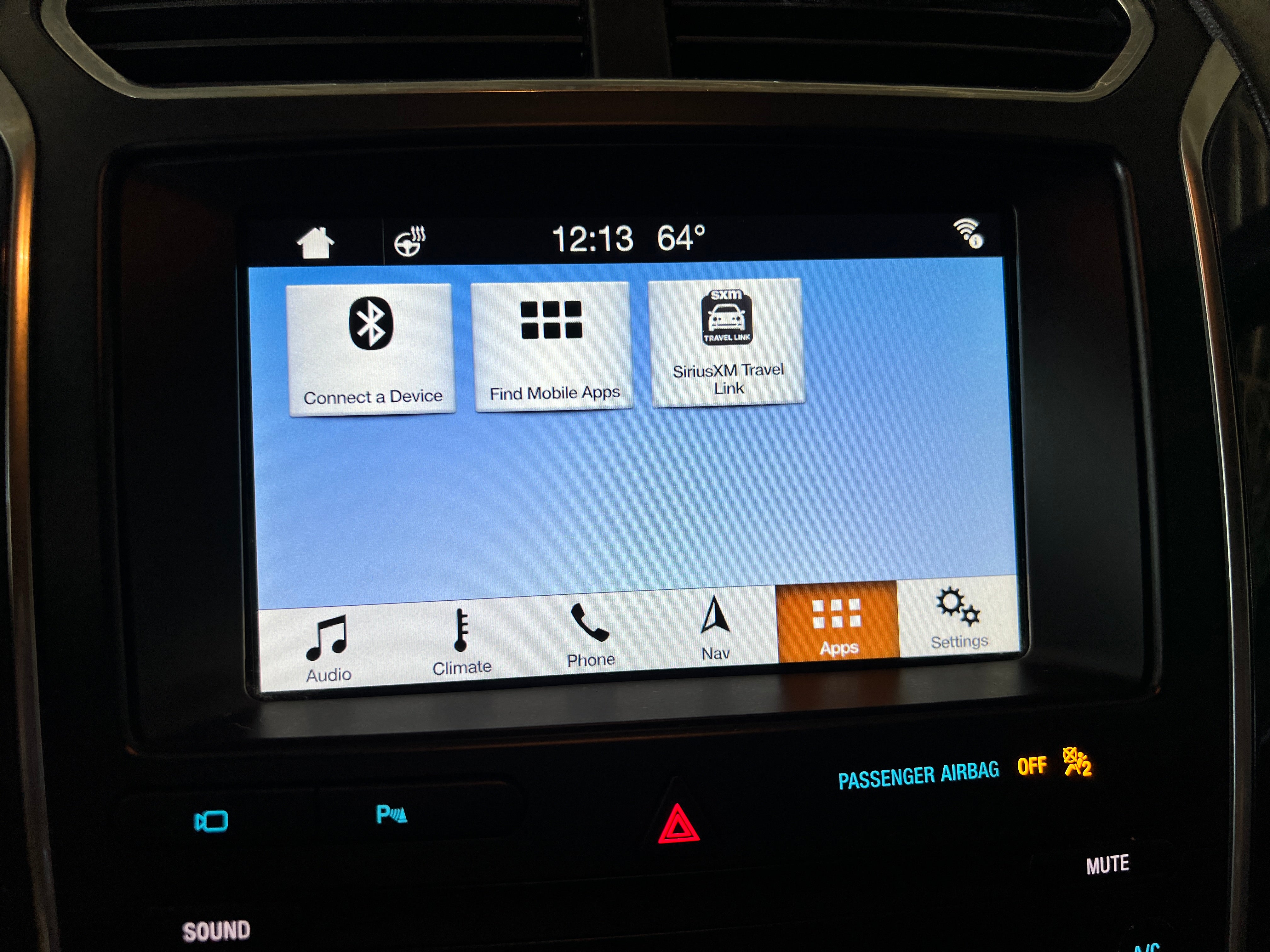 Thumbnail: 2019 Ford Explorer - 3