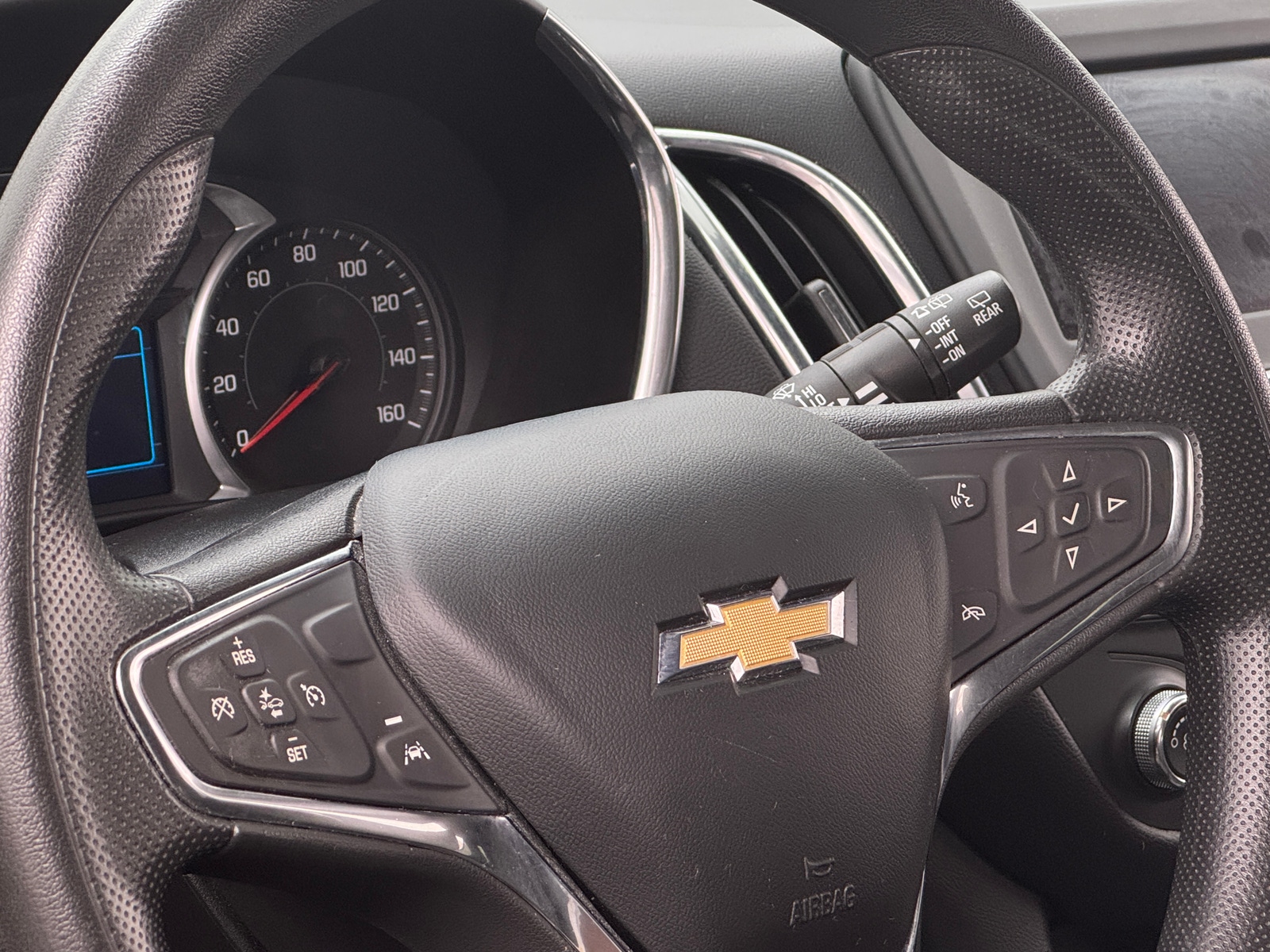 Thumbnail: 2021 Chevrolet Equinox - 5