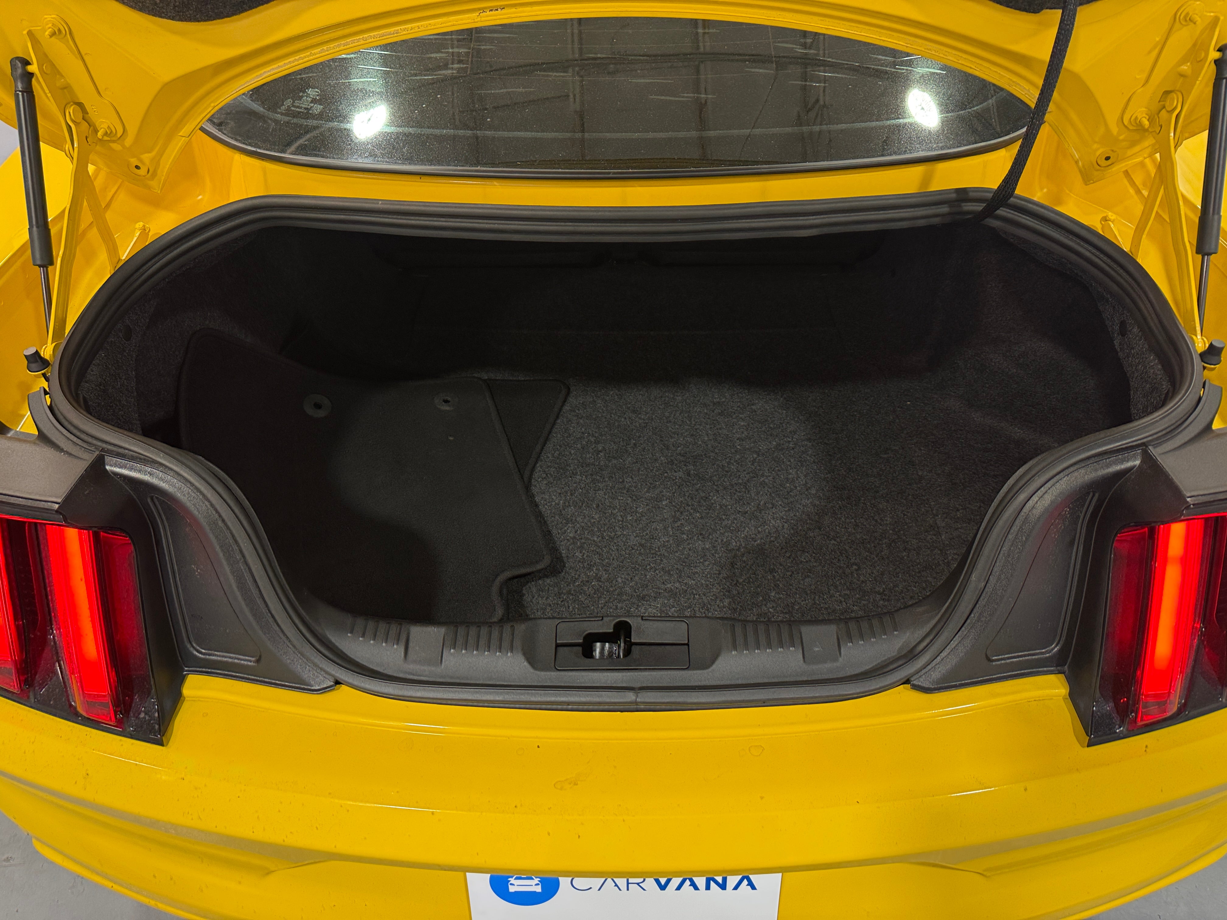 Thumbnail: 2017 Ford Mustang - 5