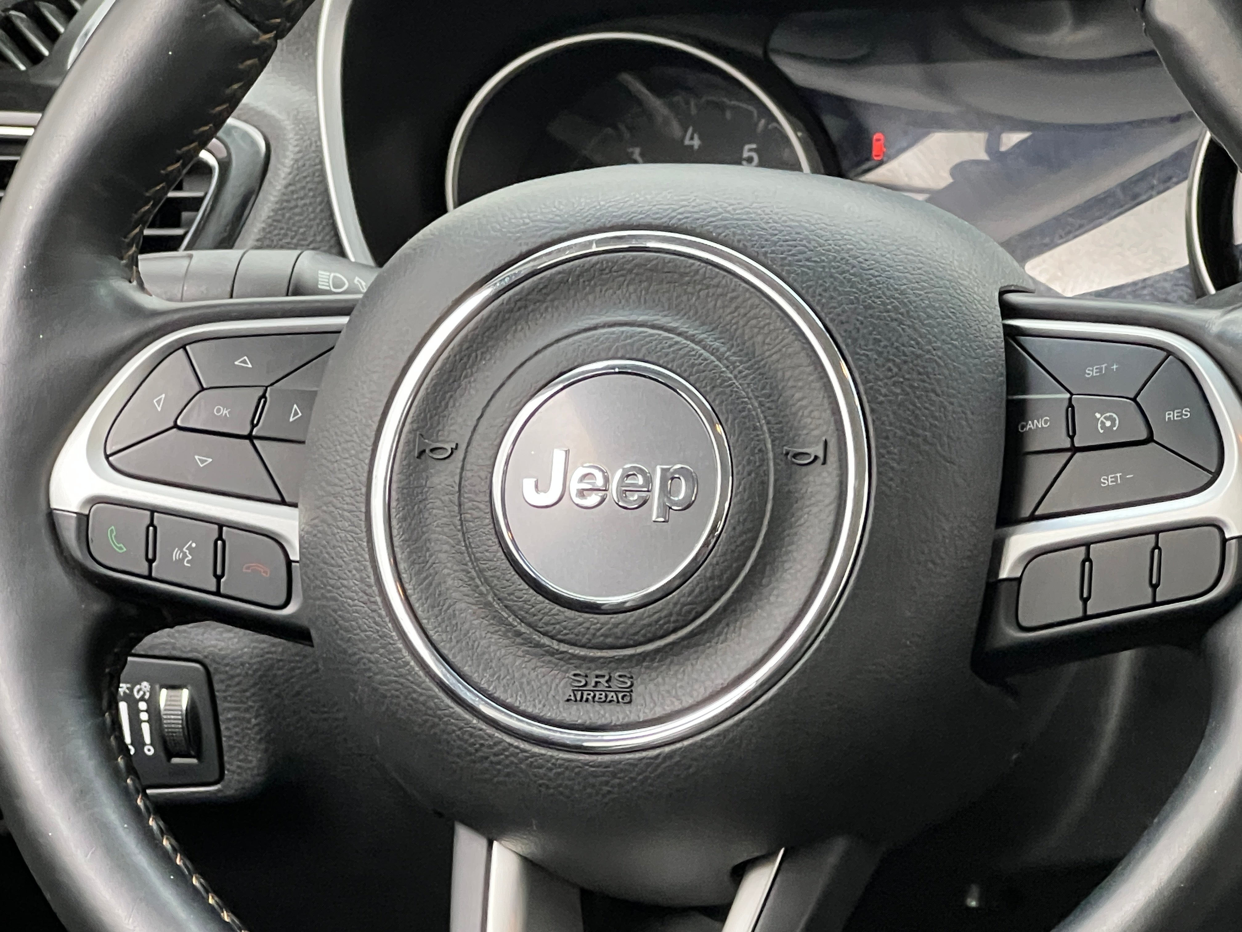 Thumbnail: 2019 Jeep Compass - 4