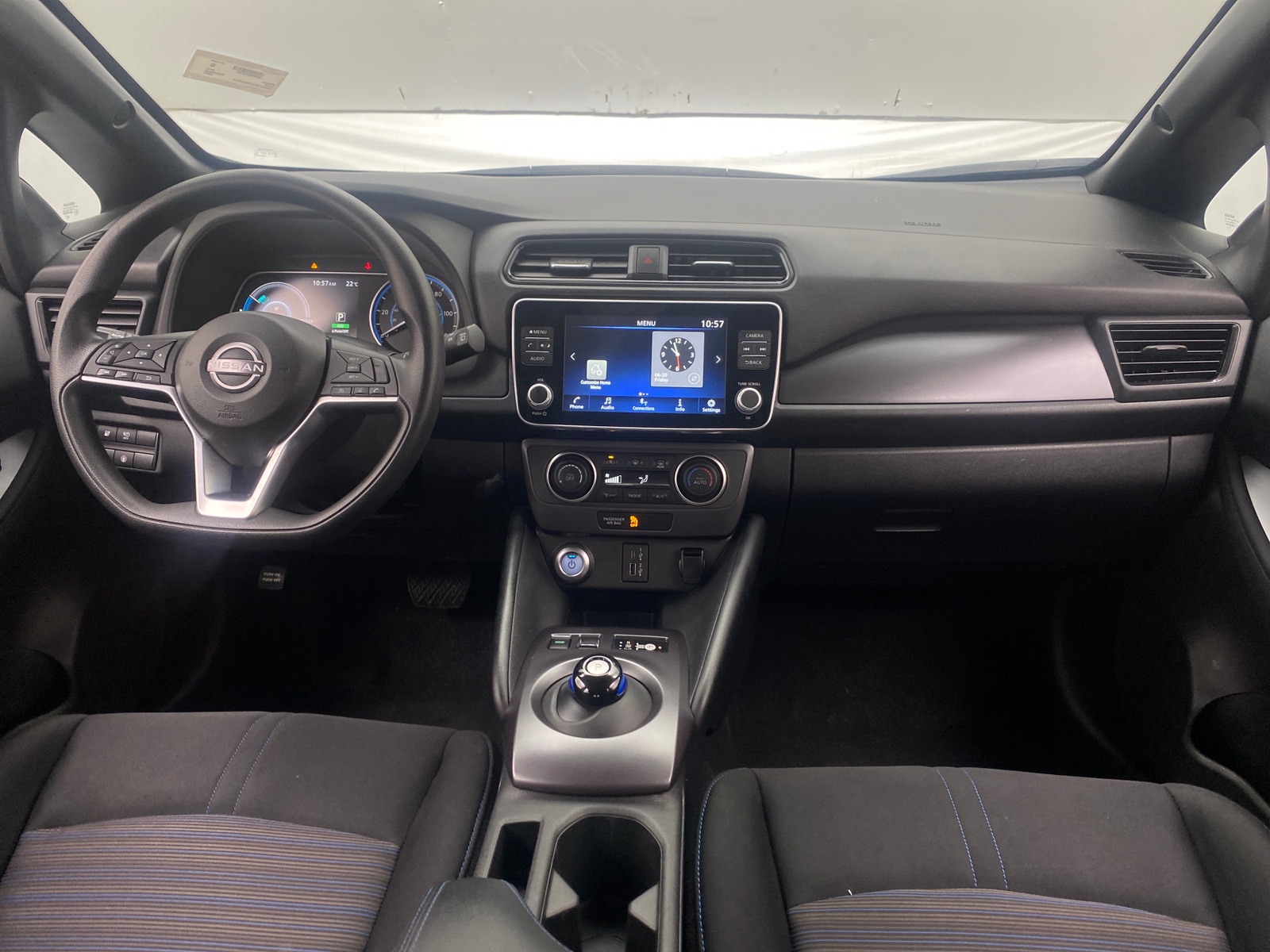 Thumbnail: 2023 Nissan Leaf - 3