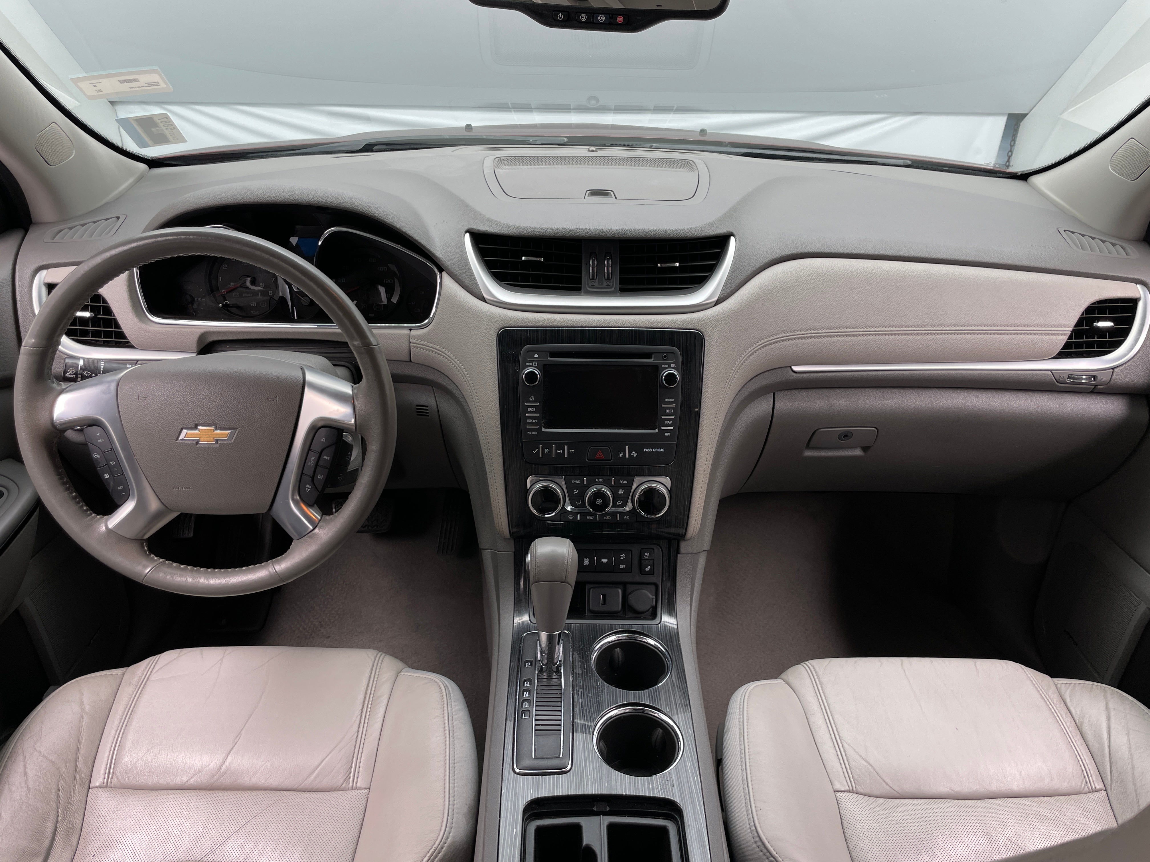 Thumbnail: 2015 Chevrolet Traverse - 2