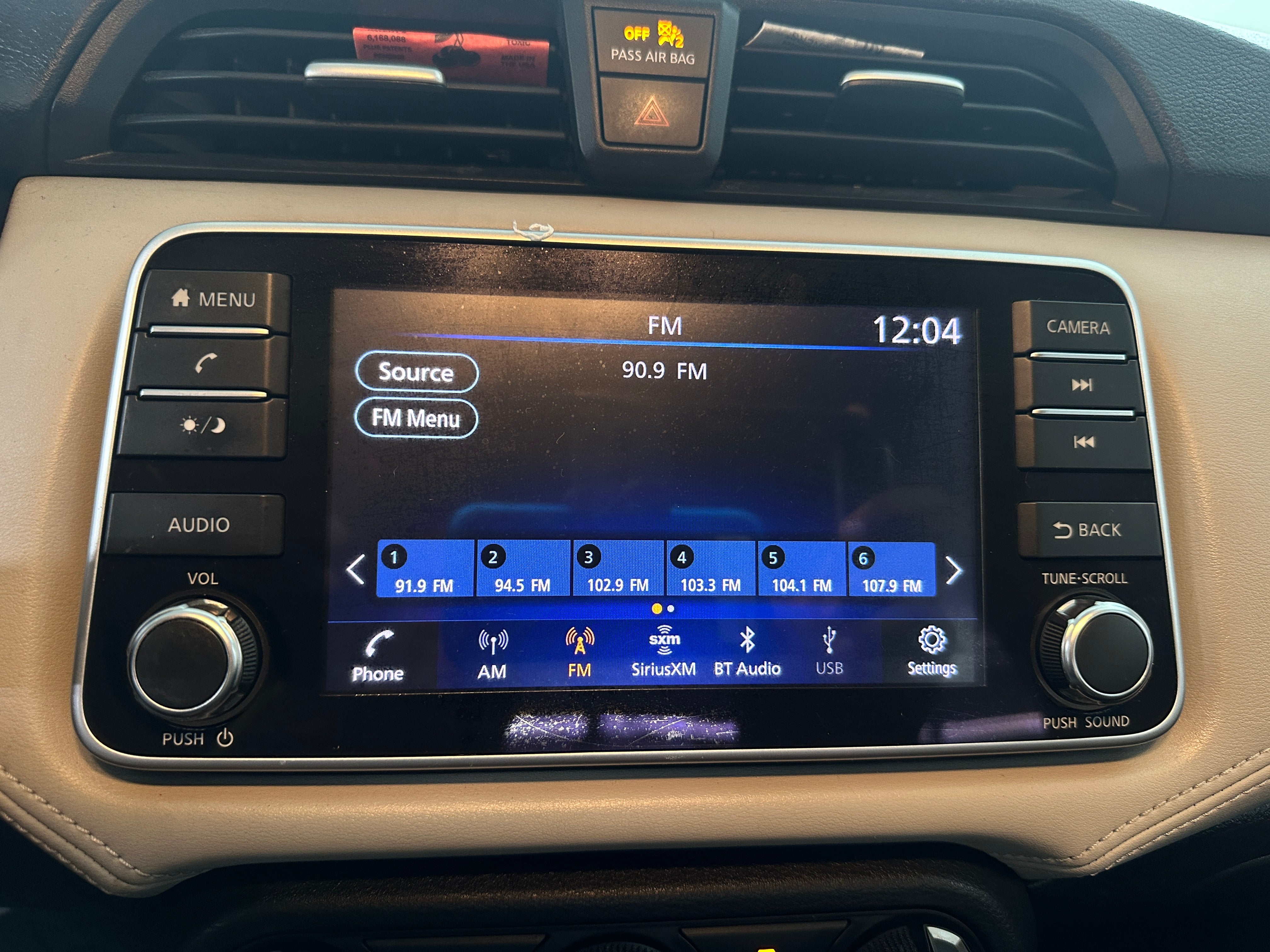 Thumbnail: 2020 Nissan Versa - 4