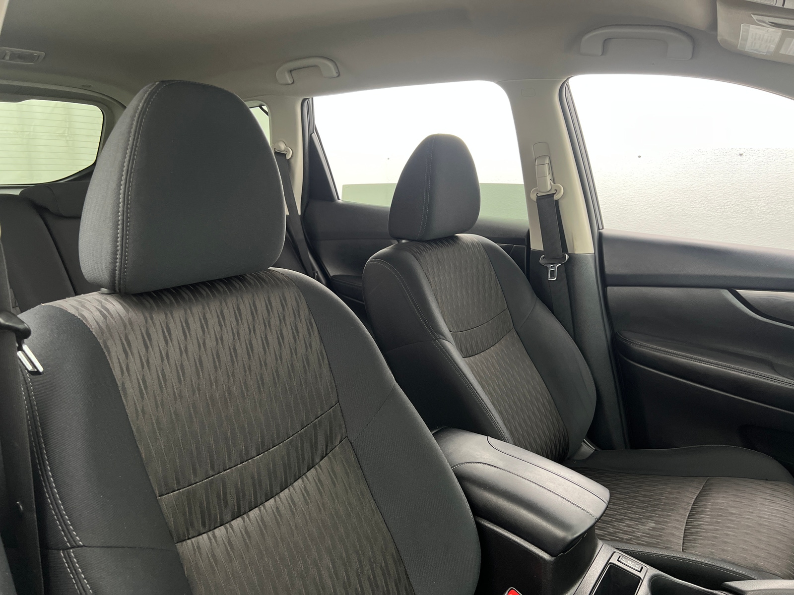 Thumbnail: 2018 Nissan Rogue - 2