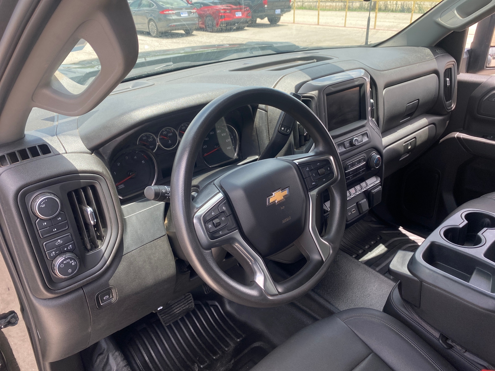 Thumbnail: 2022 Chevrolet Silverado 3500 - 2