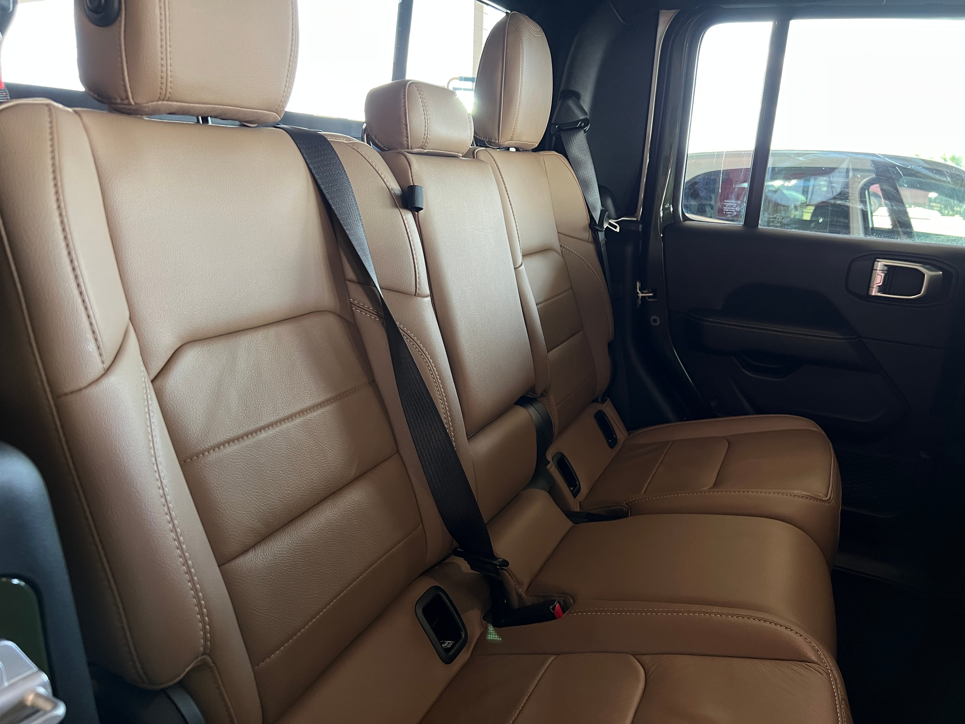 Thumbnail: 2021 Jeep Gladiator - 5