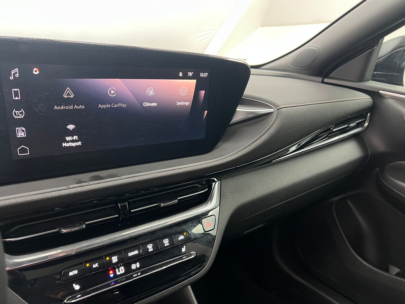 Thumbnail: 2024 Buick Envista - 4