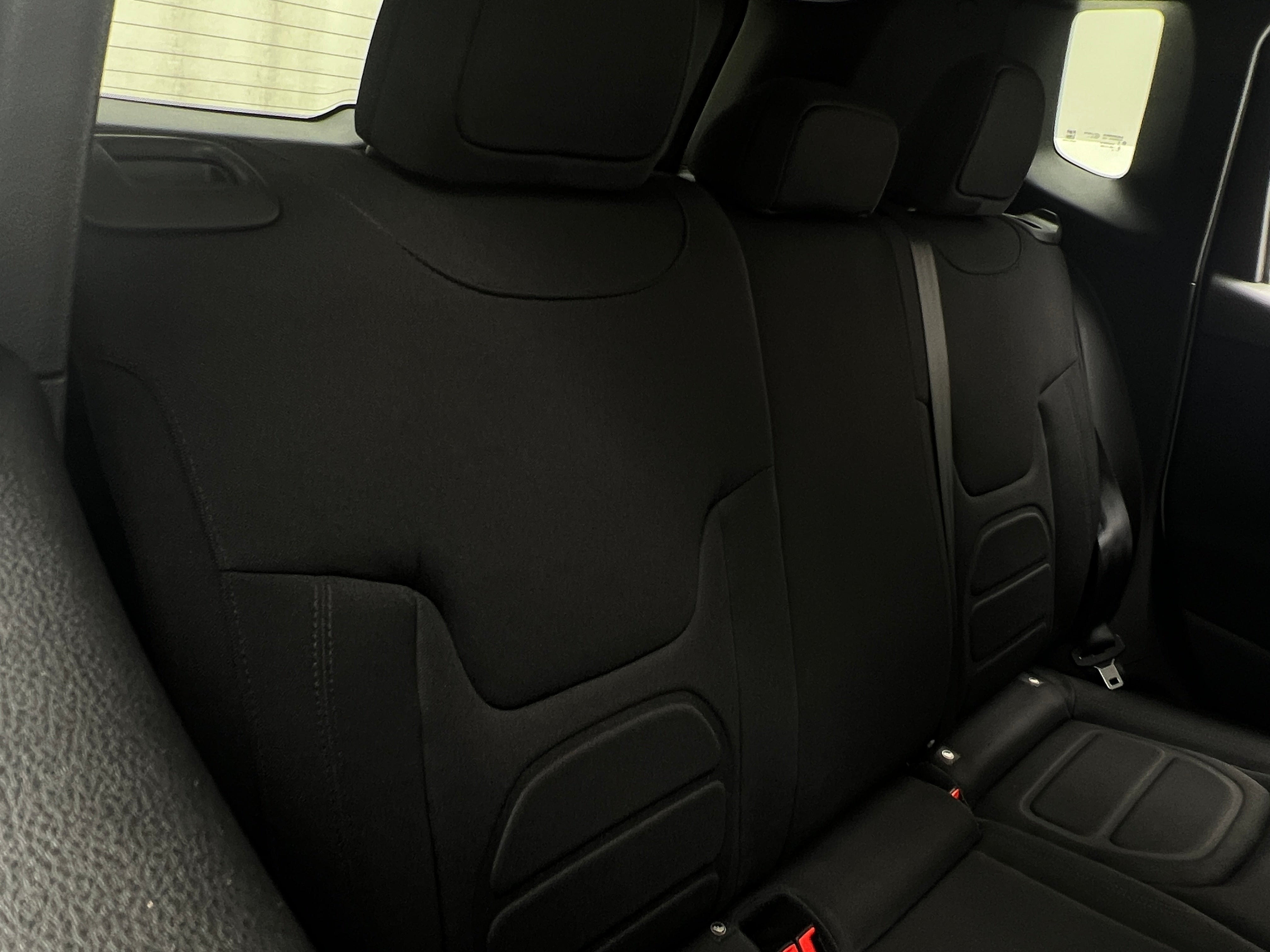 Thumbnail: 2021 Jeep Renegade - 6