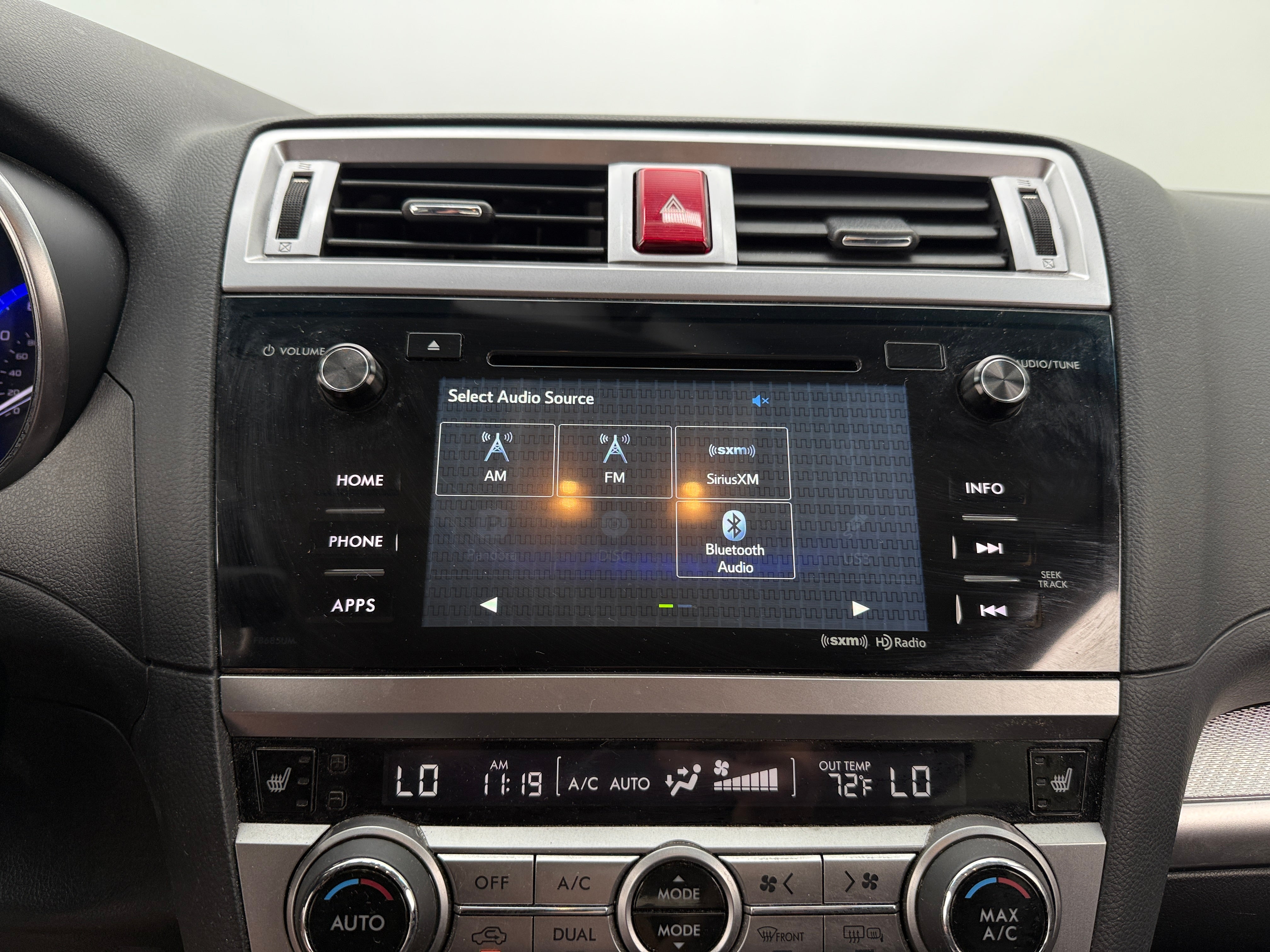 Thumbnail: 2016 Subaru Outback - 4